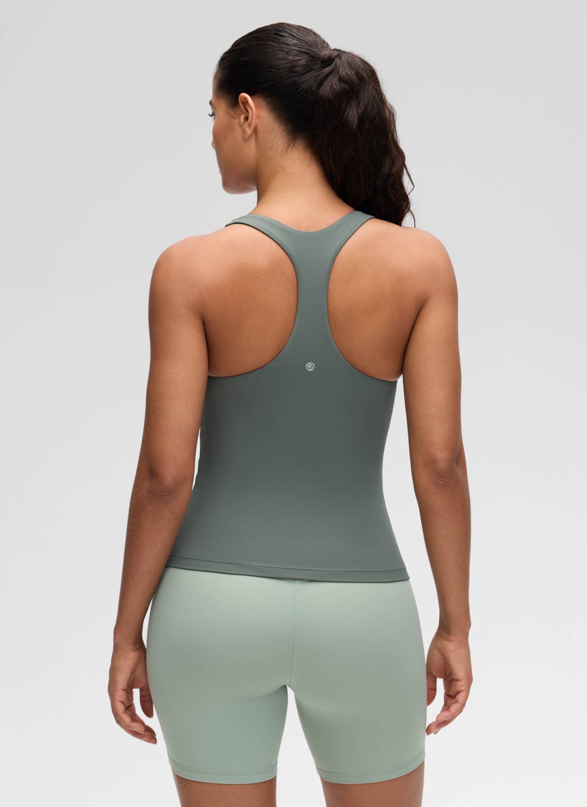 CRZ YOGA Damen Butterluxe Racerback TankTops mit Integriertem BH Grauer Salbei