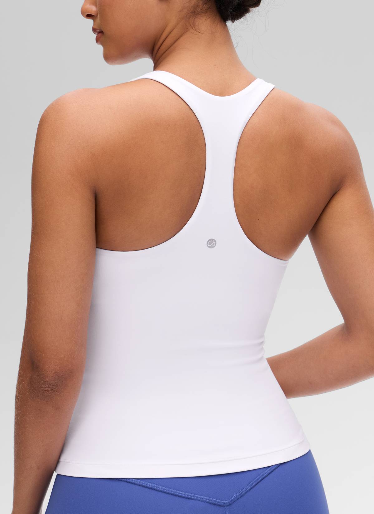 CRZ YOGA Damen Butterluxe Racerback TankTops mit Integriertem BH Weiss