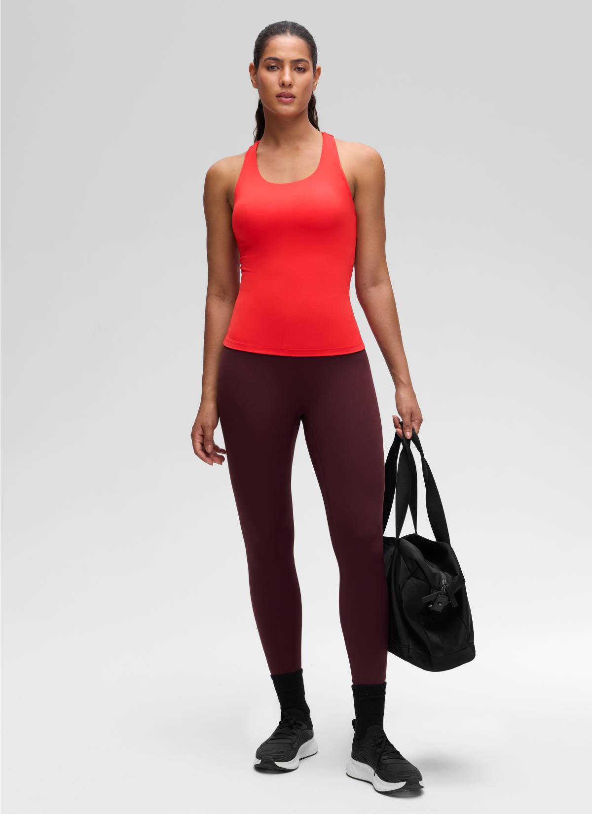 CRZ YOGA Damen Butterluxe Racerback TankTops mit Integriertem BH Tiefrot