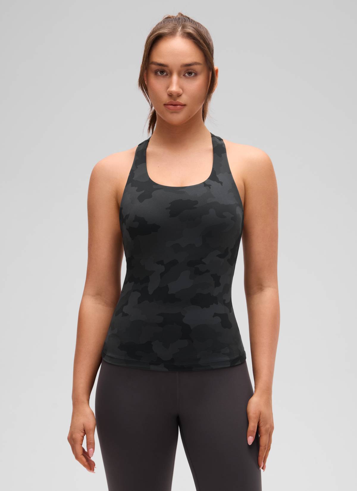 CRZ YOGA Damen Butterluxe Racerback TankTops mit Integriertem BH Dunkelgraue Tarnung 2