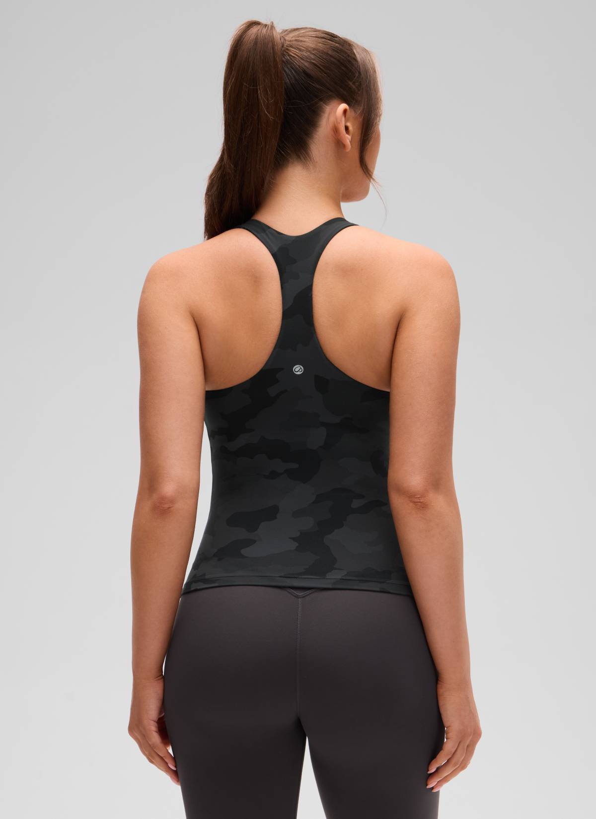 CRZ YOGA Damen Butterluxe Racerback TankTops mit Integriertem BH Dunkelgraue Tarnung 2