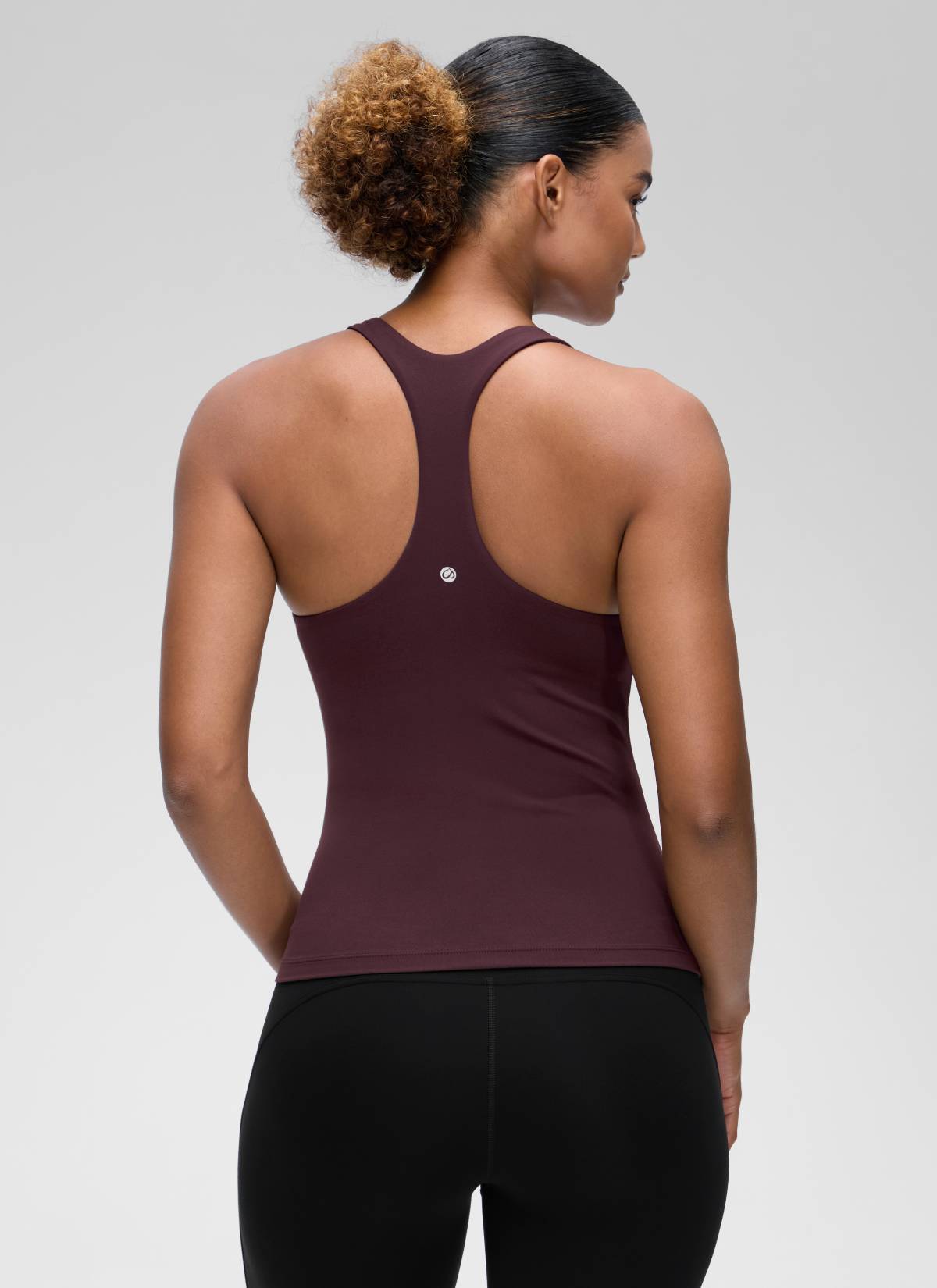 CRZ YOGA Damen Butterluxe Racerback TankTops mit Integriertem BH Reife Pflaume