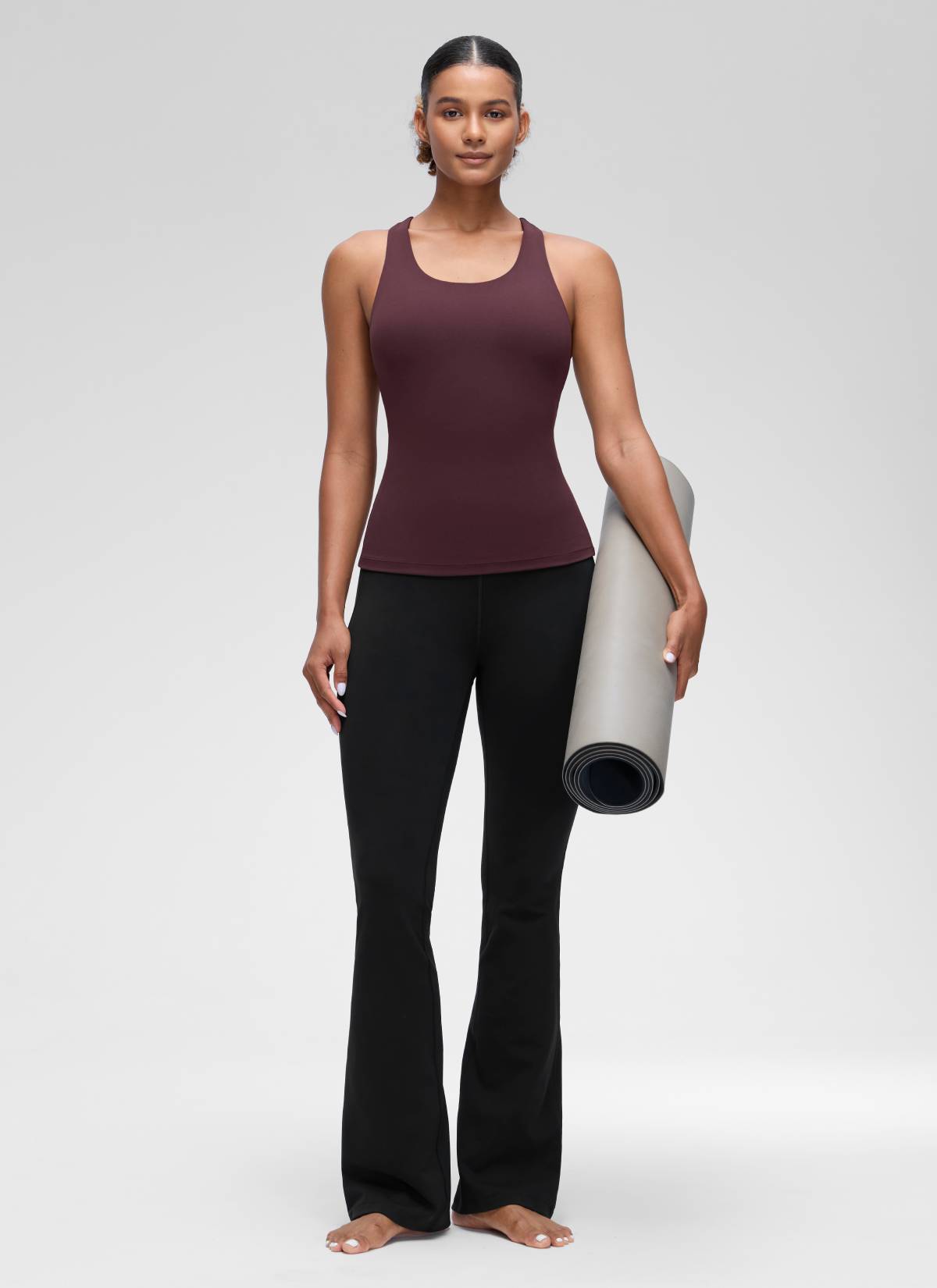 CRZ YOGA Damen Butterluxe Racerback TankTops mit Integriertem BH Reife Pflaume