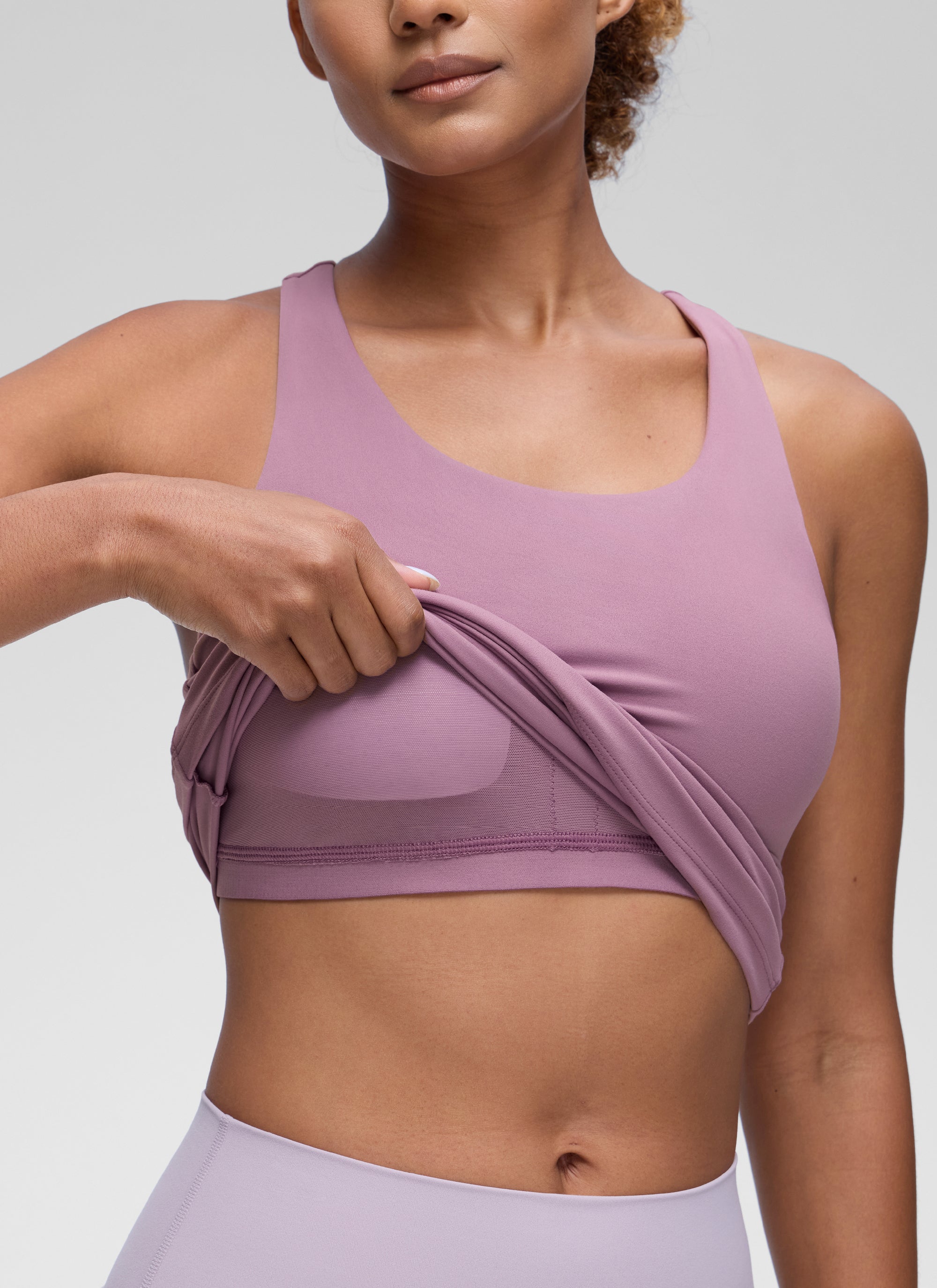 CRZ YOGA Damen Butterluxe Racerback TankTops mit Integriertem BH Lavendel Hell