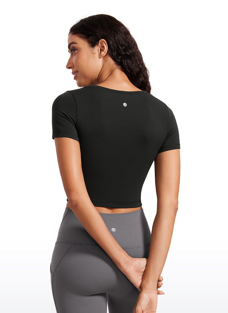 CRZ YOGA Damen Butterluxe Scoop-Neck Crop Slim Fit Kurzarm Shirts Schwarz