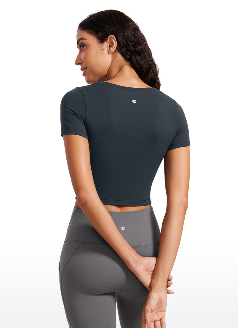 CRZ YOGA Damen Butterluxe Scoop-Neck Crop Slim Fit Kurzarm Shirts Echte Marine