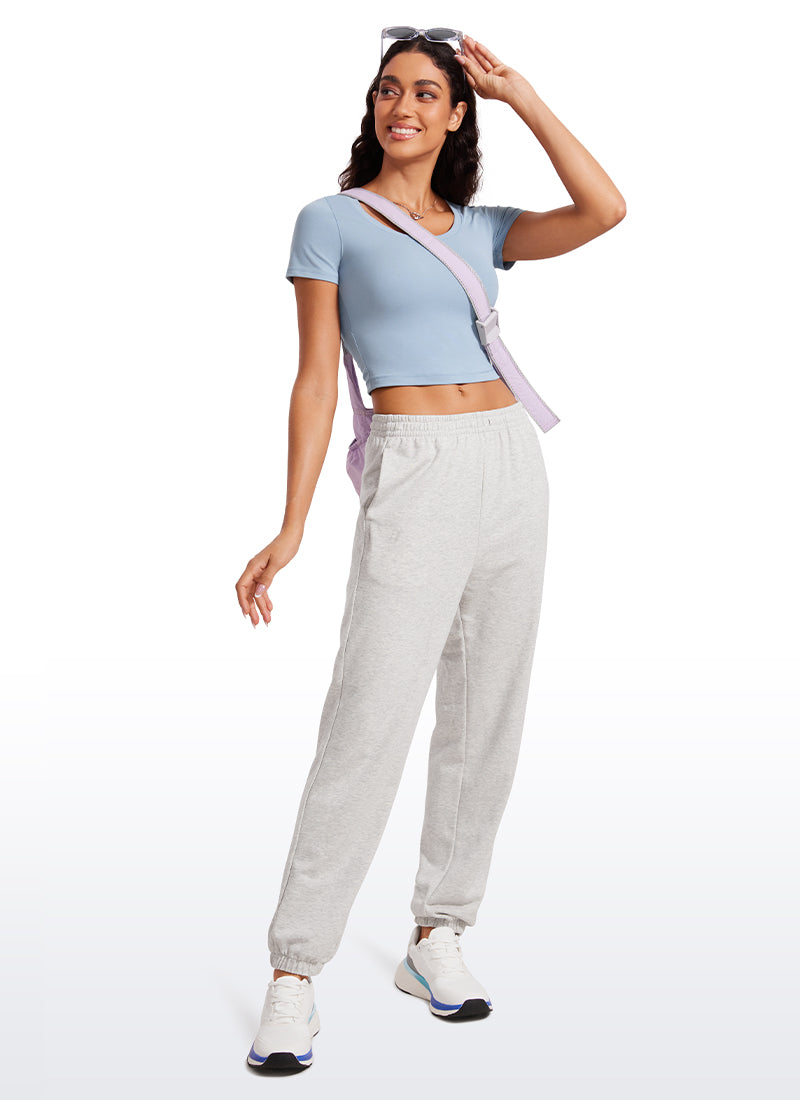 CRZ YOGA Damen Butterluxe Scoop-Neck Crop Slim Fit Kurzarm Shirts Cambric-Blau