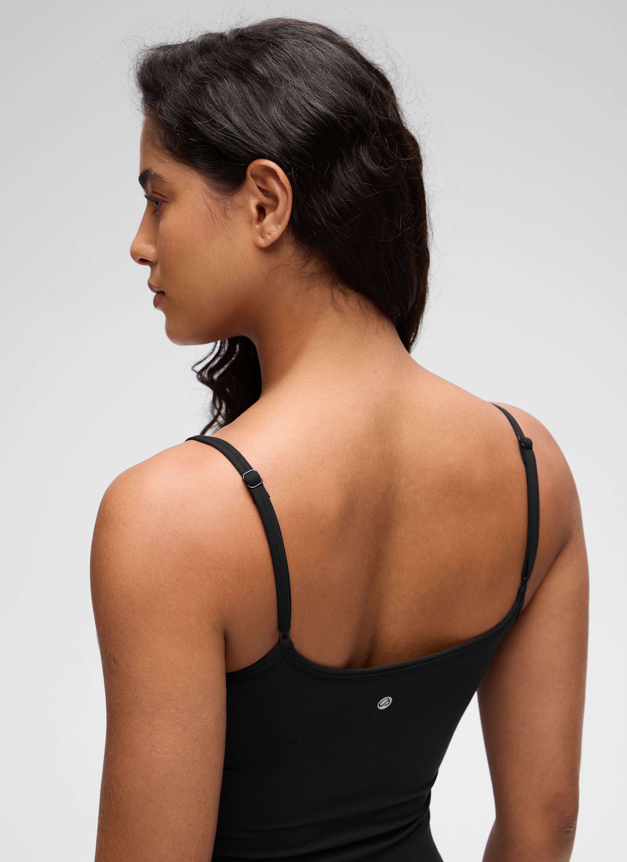 CRZ YOGA Damen Butterluxe Doppelt Gefüttert Camisole Tops Schwarz