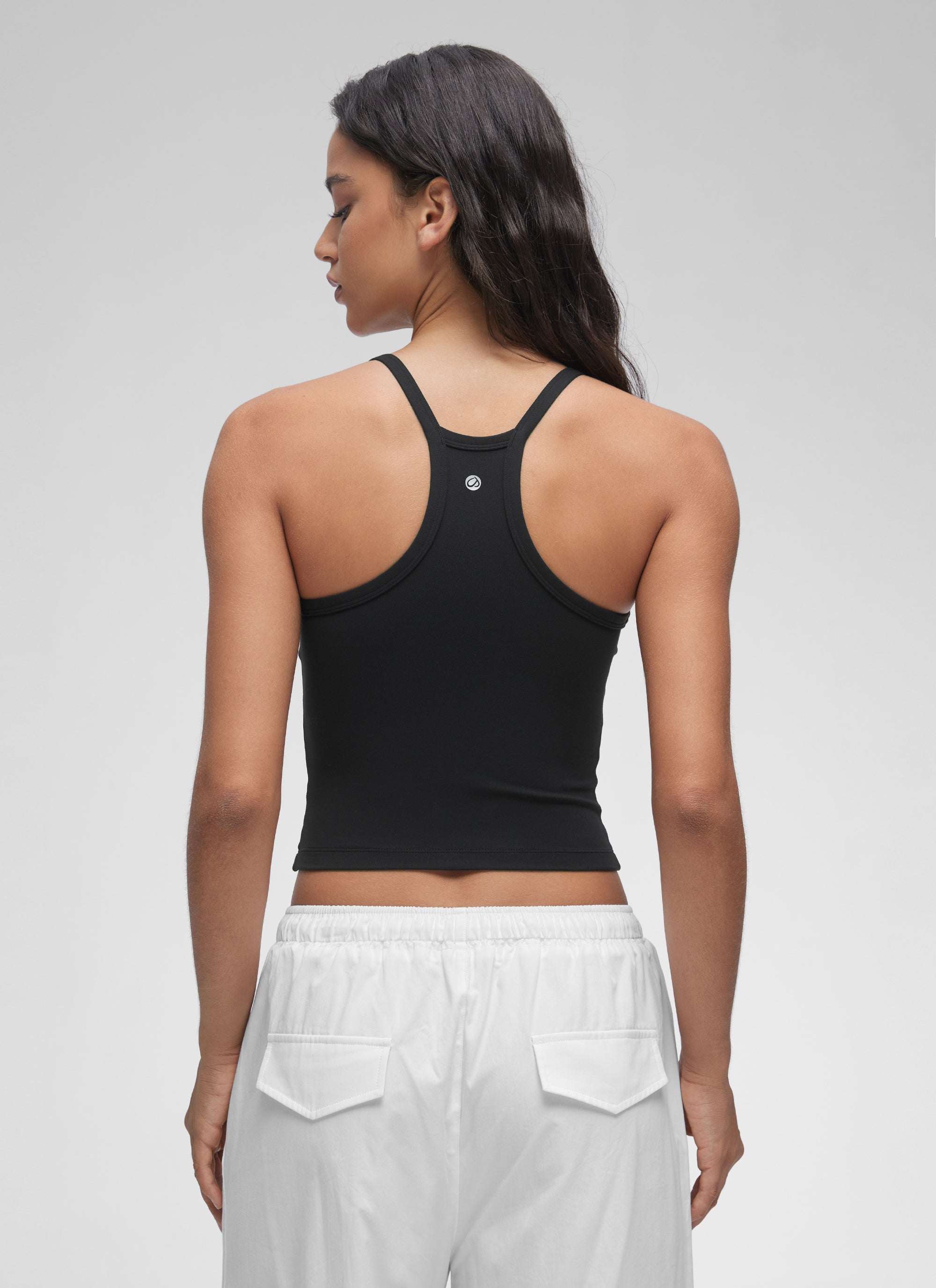 CRZ YOGA Damen Butterluxe Doppelt Gefüttert V-Ausschnitt Camisole Schwarz