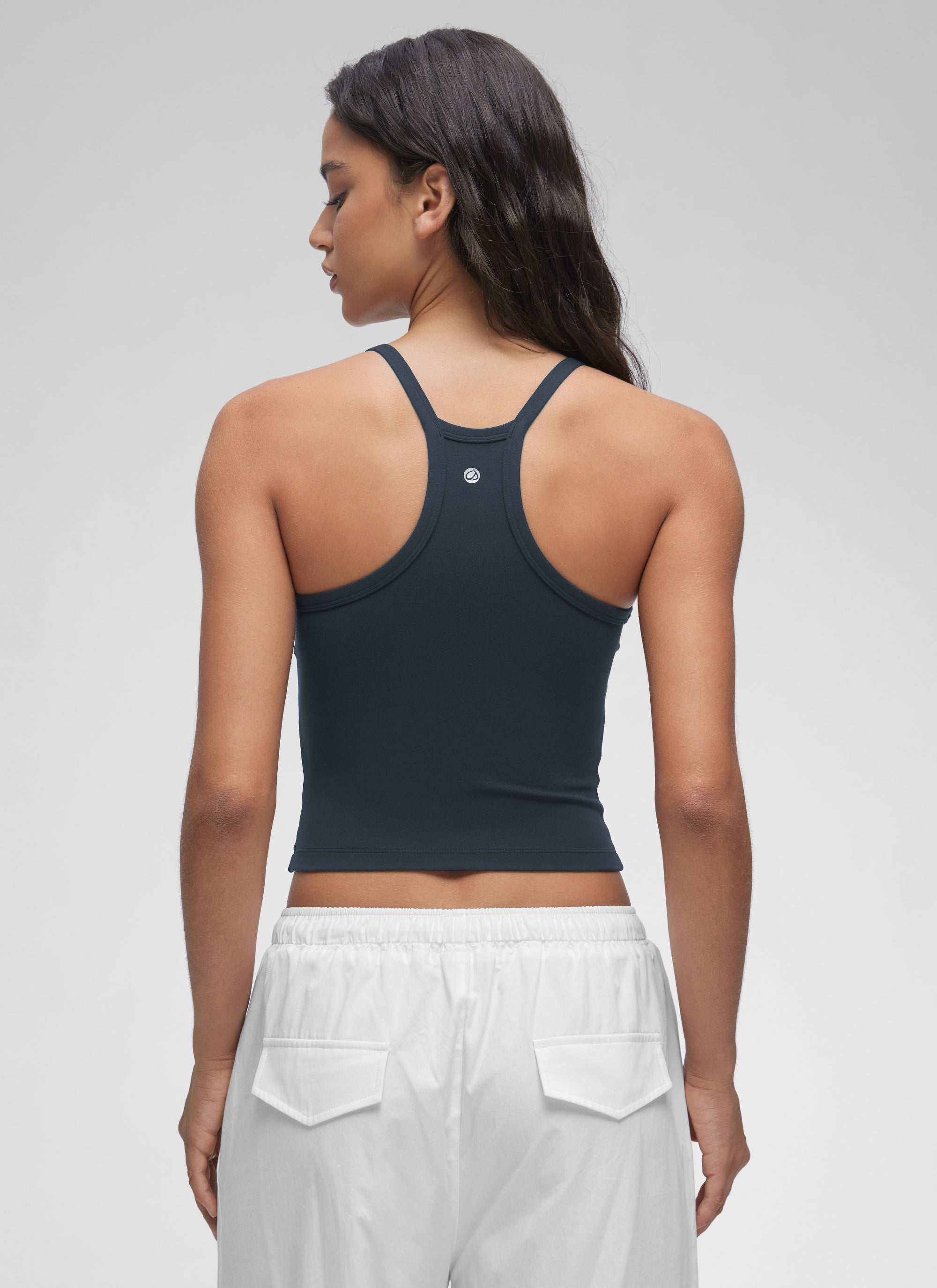 CRZ YOGA Damen Butterluxe Doppelt Gefüttert V-Ausschnitt Camisole Echte Marine
