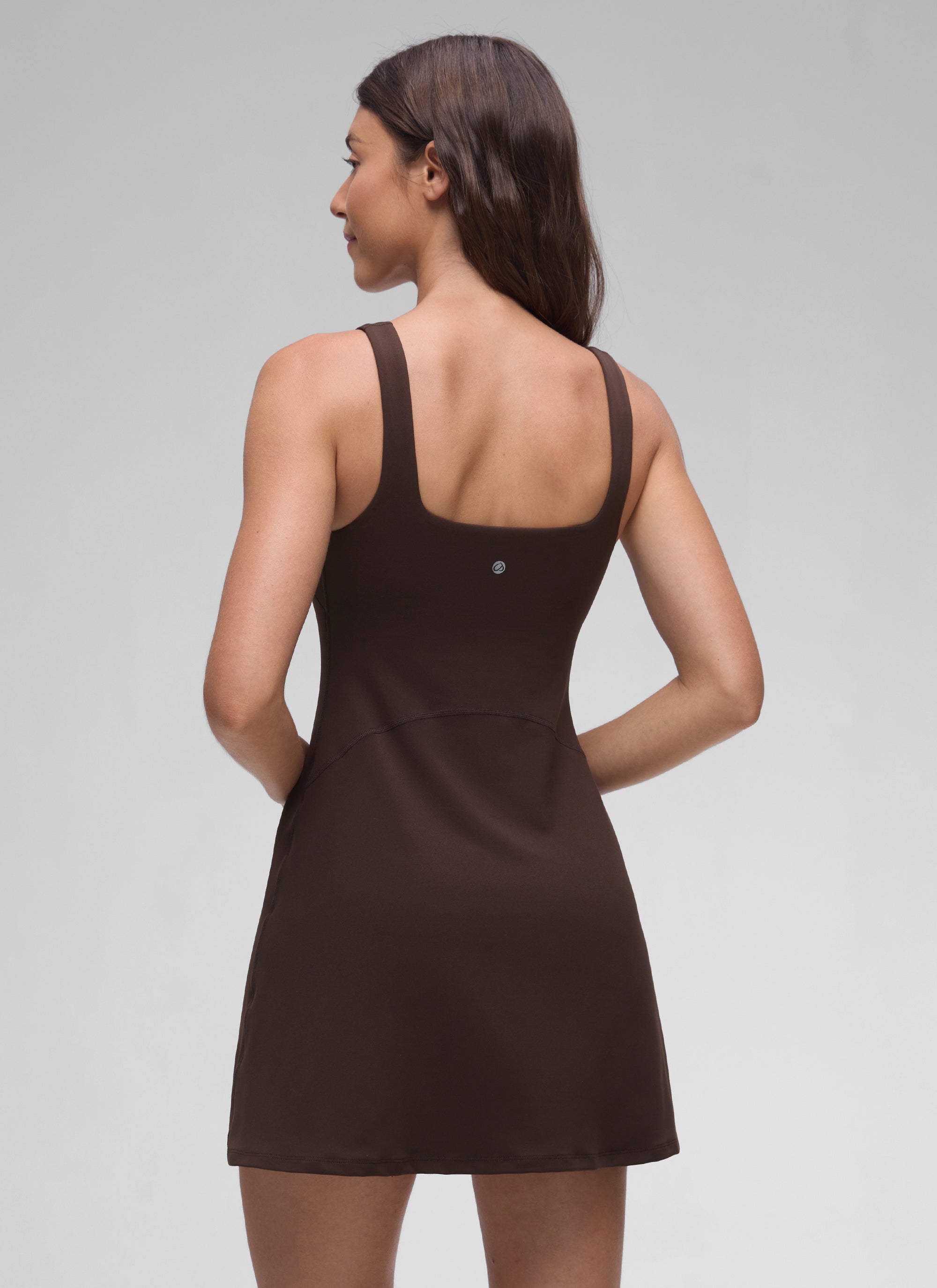 CRZ YOGA Damen Butterluxe Quadratischer Hals A-Linie Minikleid mit BH Heißes Fudge-Brown
