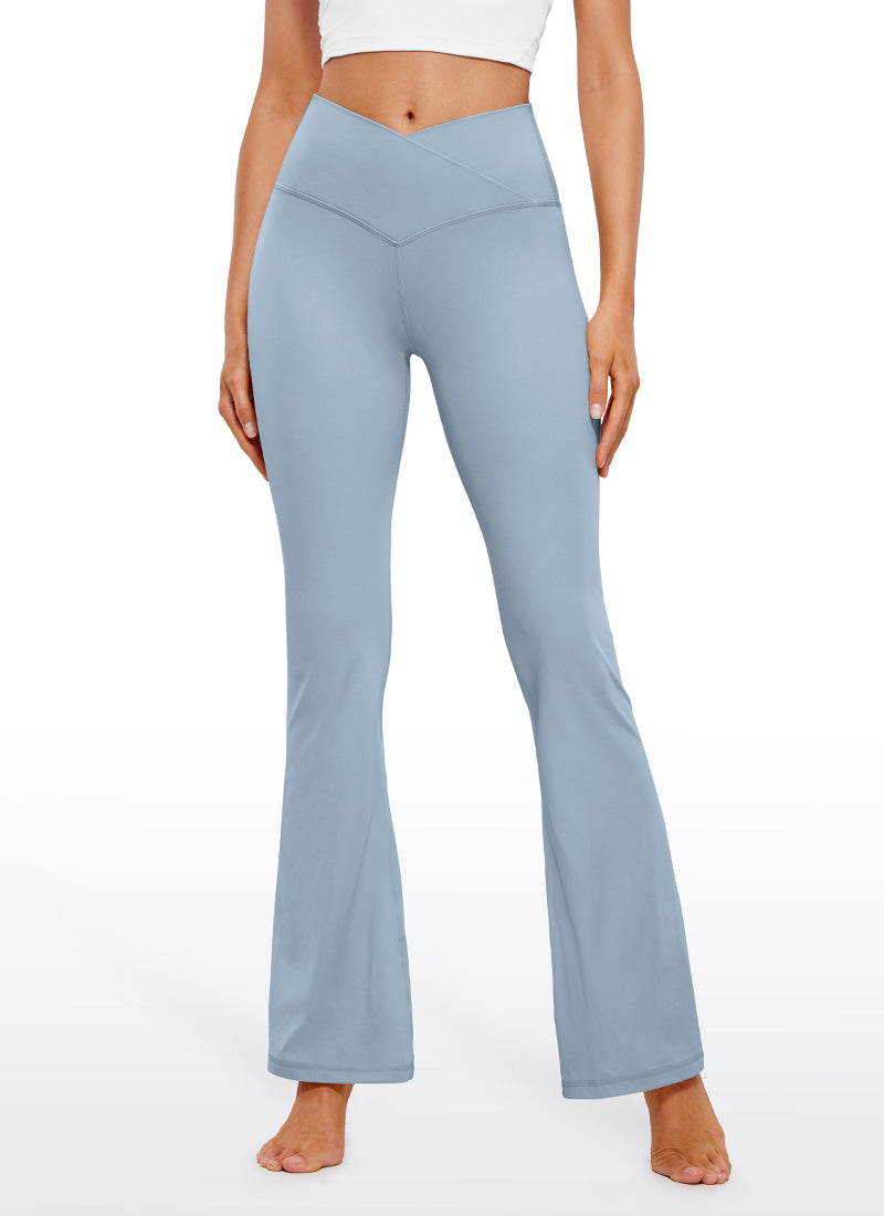 CRZ YOGA Damen Butterluxe Bootcut Yoga Leggings Crossover - 79cm Cambric-Blau