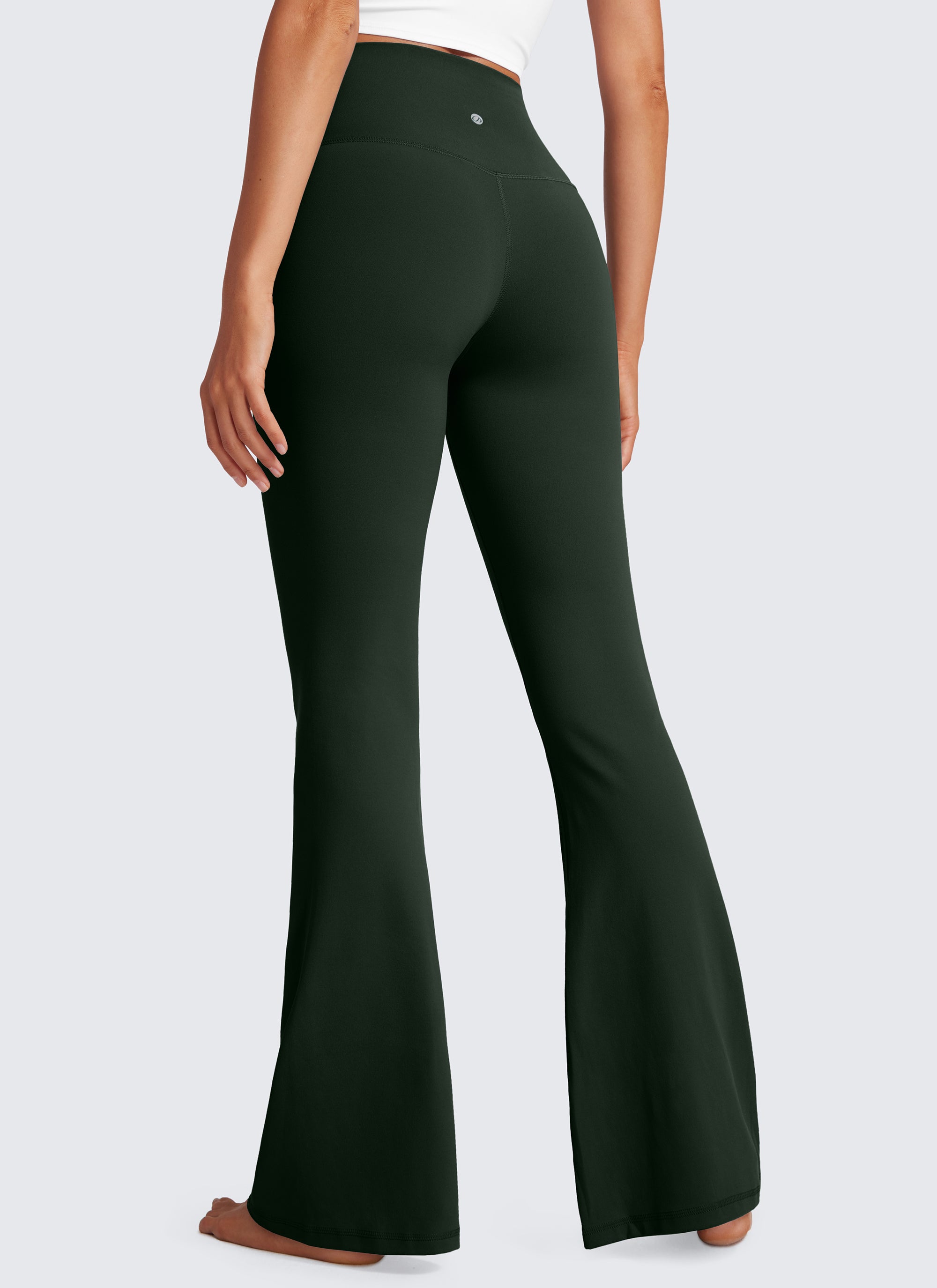 CRZ YOGA Damen Butterluxe Bootcut Yoga Leggings Crossover - 74cm Legende Grün