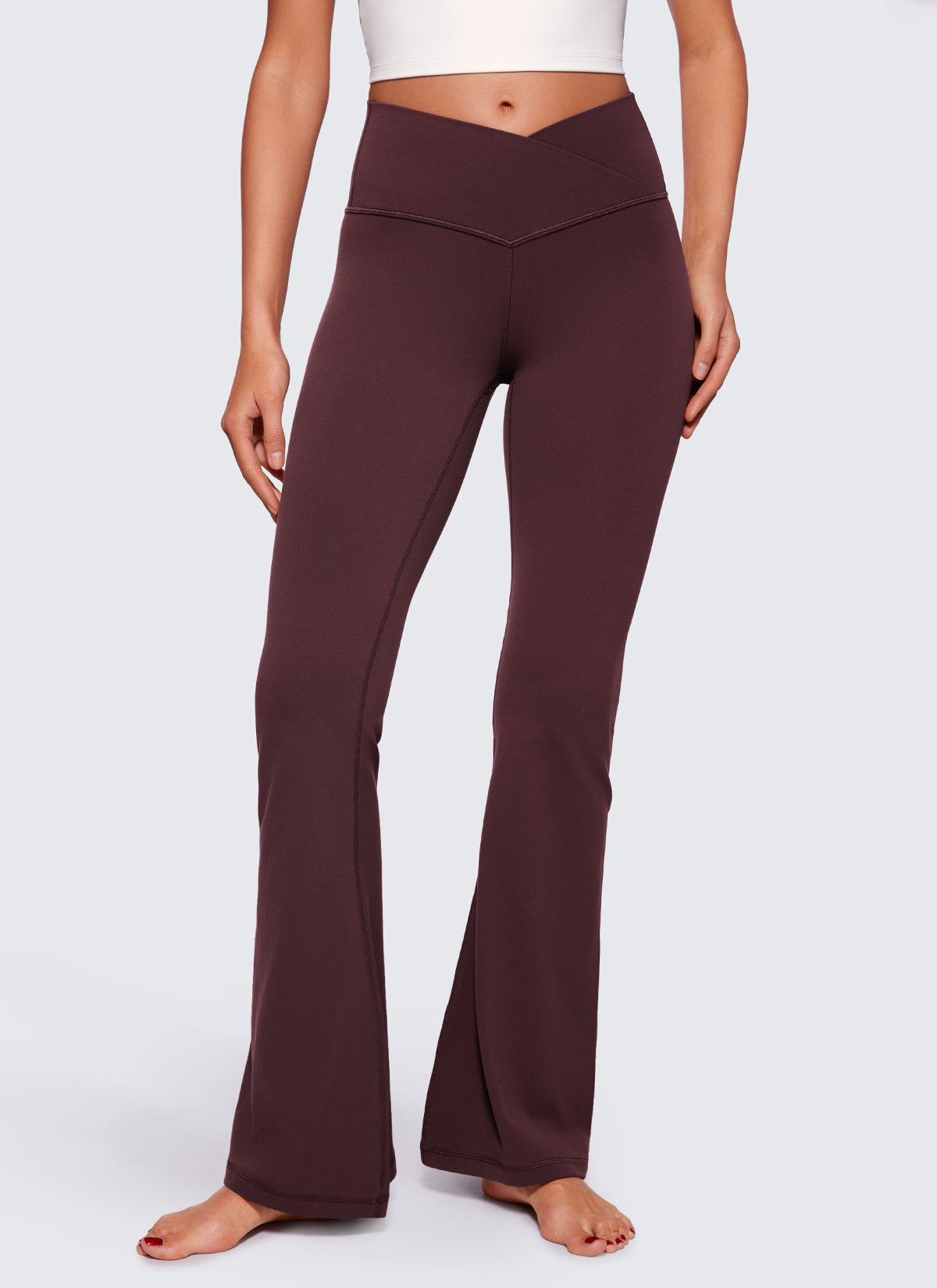 CRZ YOGA Damen Butterluxe Bootcut Yoga Leggings Crossover - 74cm Reife Pflaume