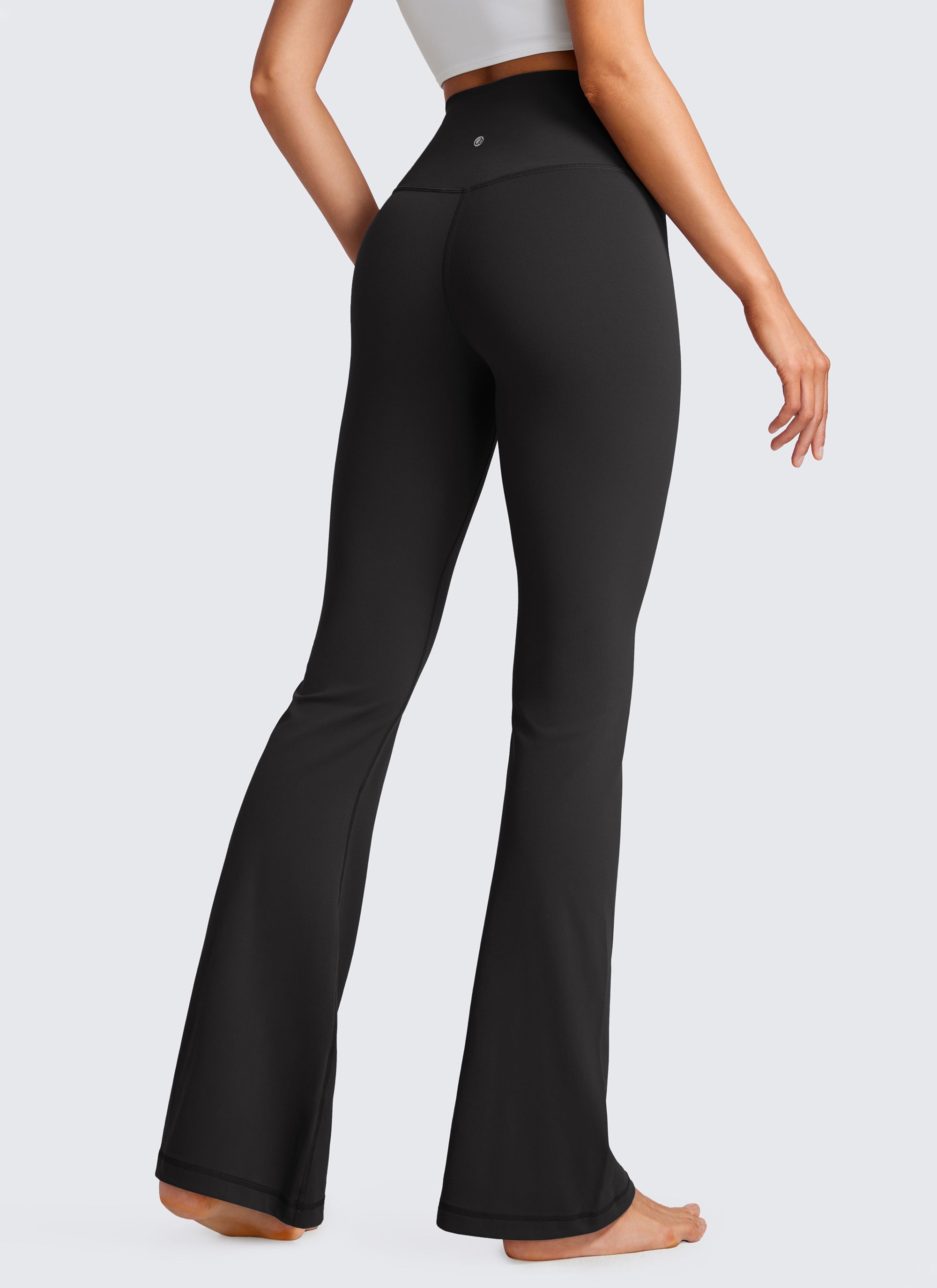 CRZ YOGA Damen Butterluxe Bootcut Yoga Leggings Crossover - 85cm Schwarz