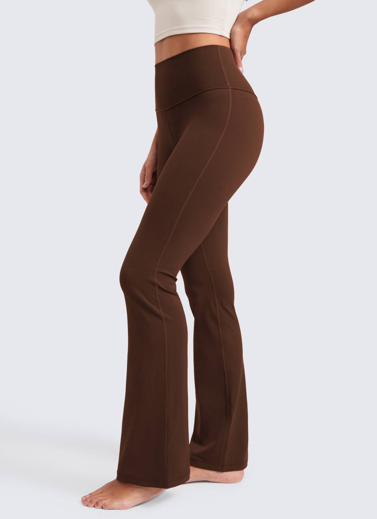 CRZ YOGA Damen Butterluxe Flared Sporthose Leggings - 81cm Lava Braun