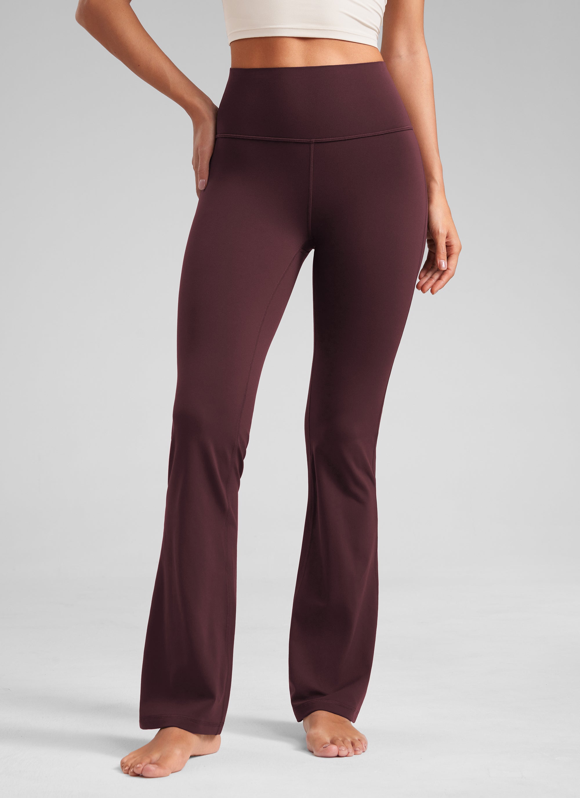 CRZ YOGA Damen Butterluxe Flared Schlaghose Yogahose Leggings - 74cm Reife Pflaume