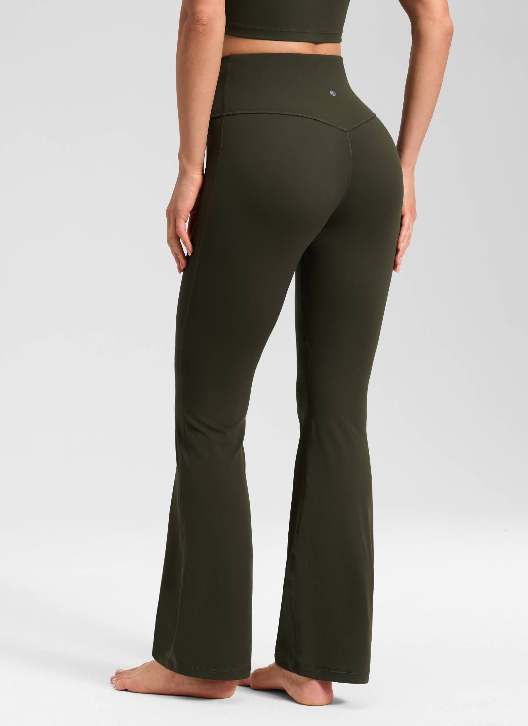CRZ YOGA Damen Butterluxe Flared Schlaghose Yogahose Leggings - 77.5cm Olivgrün
