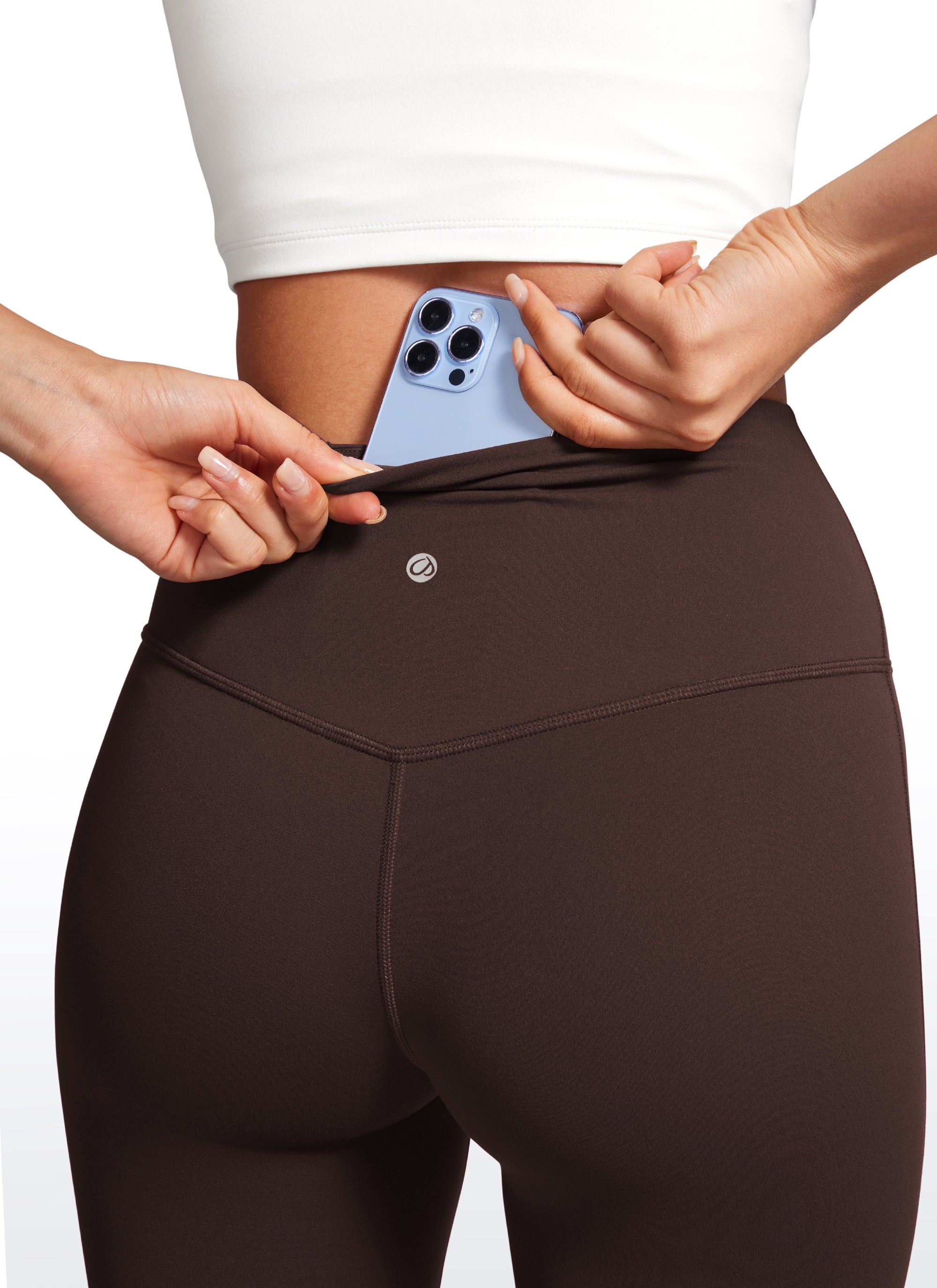 CRZ YOGA Damen Butterluxe Flared Sporthose Leggings - 81cm Heißes Fudge-Brown