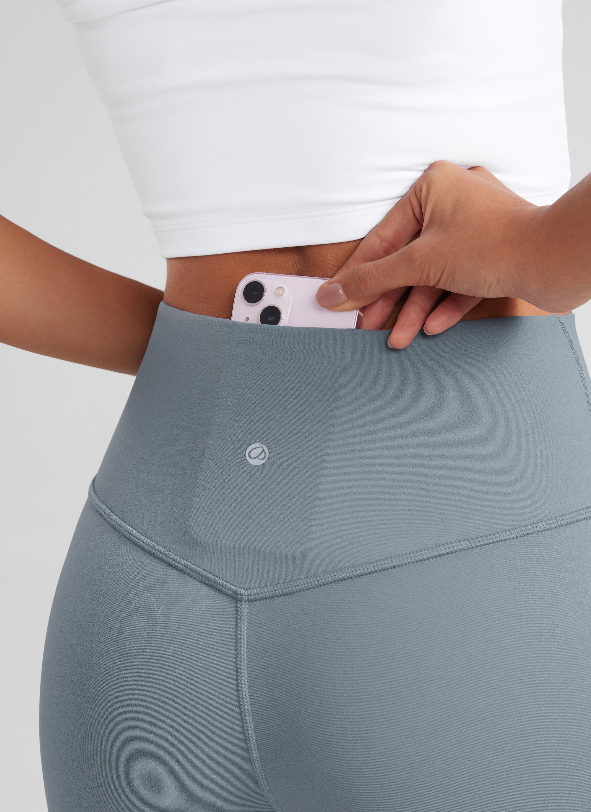 CRZ YOGA Damen Butterluxe Flared Schlaghose Yogahose Leggings - 74cm Belgisches Blau