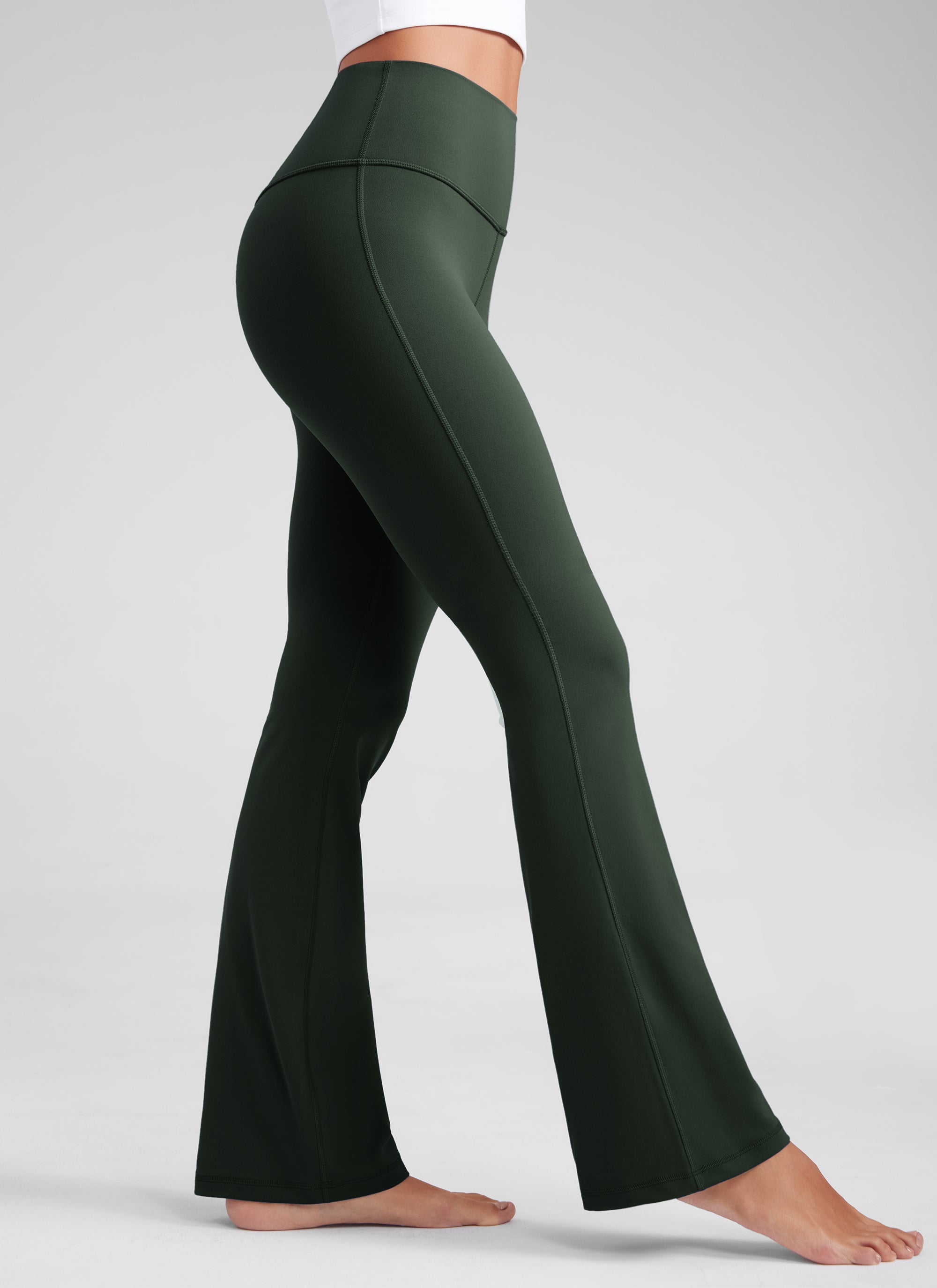 CRZ YOGA Damen Butterluxe Flared Schlaghose Yogahose Leggings - 77.5cm Legende Grün