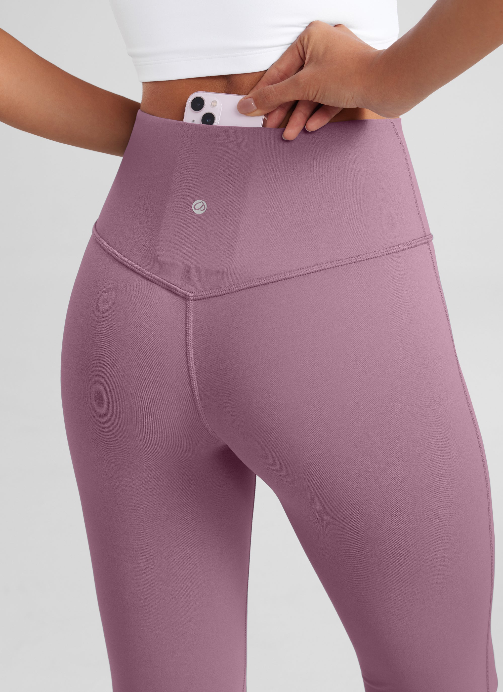 CRZ YOGA Damen Butterluxe Flared Sporthose Leggings - 81cm Lavendel Hell