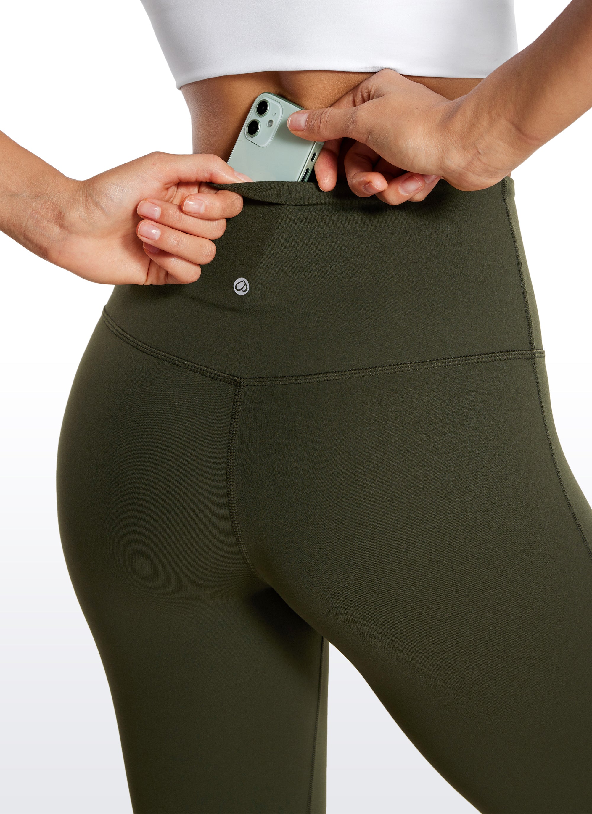 CRZ YOGA Damen Butterluxe Flared Schlaghose Yogahose Leggings - 85cm Olivgrün