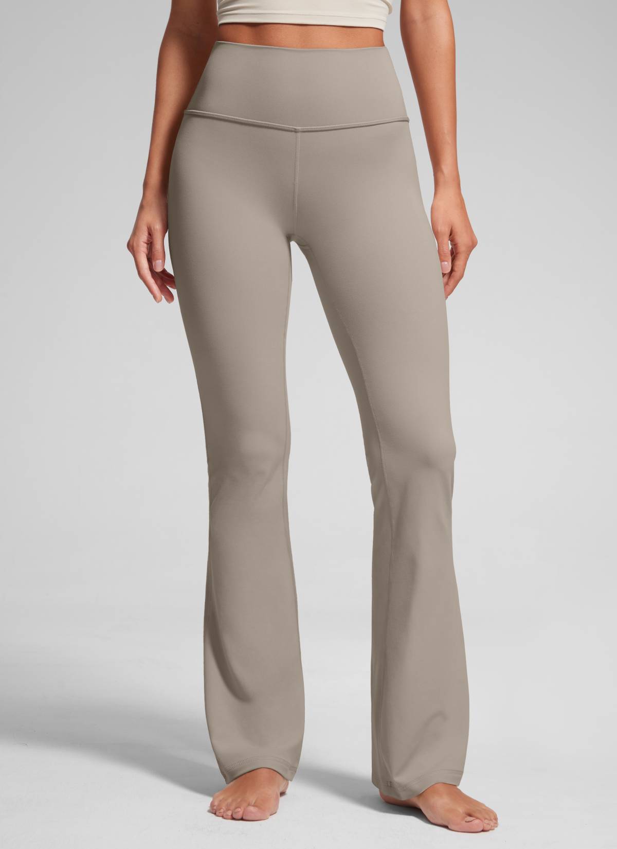 CRZ YOGA Damen Butterluxe Flared Schlaghose Yogahose Leggings - 74cm Warmes Aschgrau