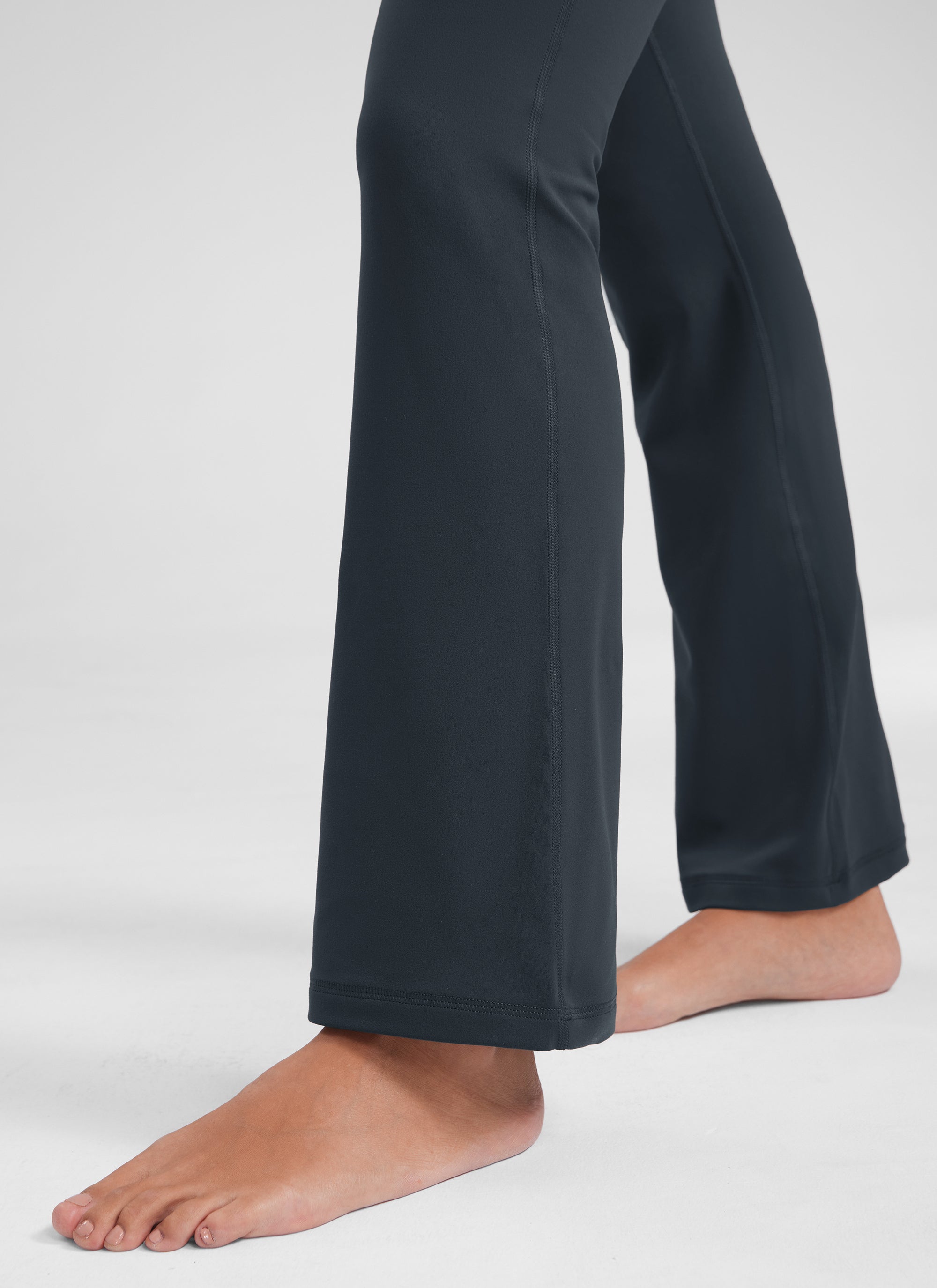 CRZ YOGA Damen Butterluxe Flared Schlaghose Yogahose Leggings - 74cm Echte Marine