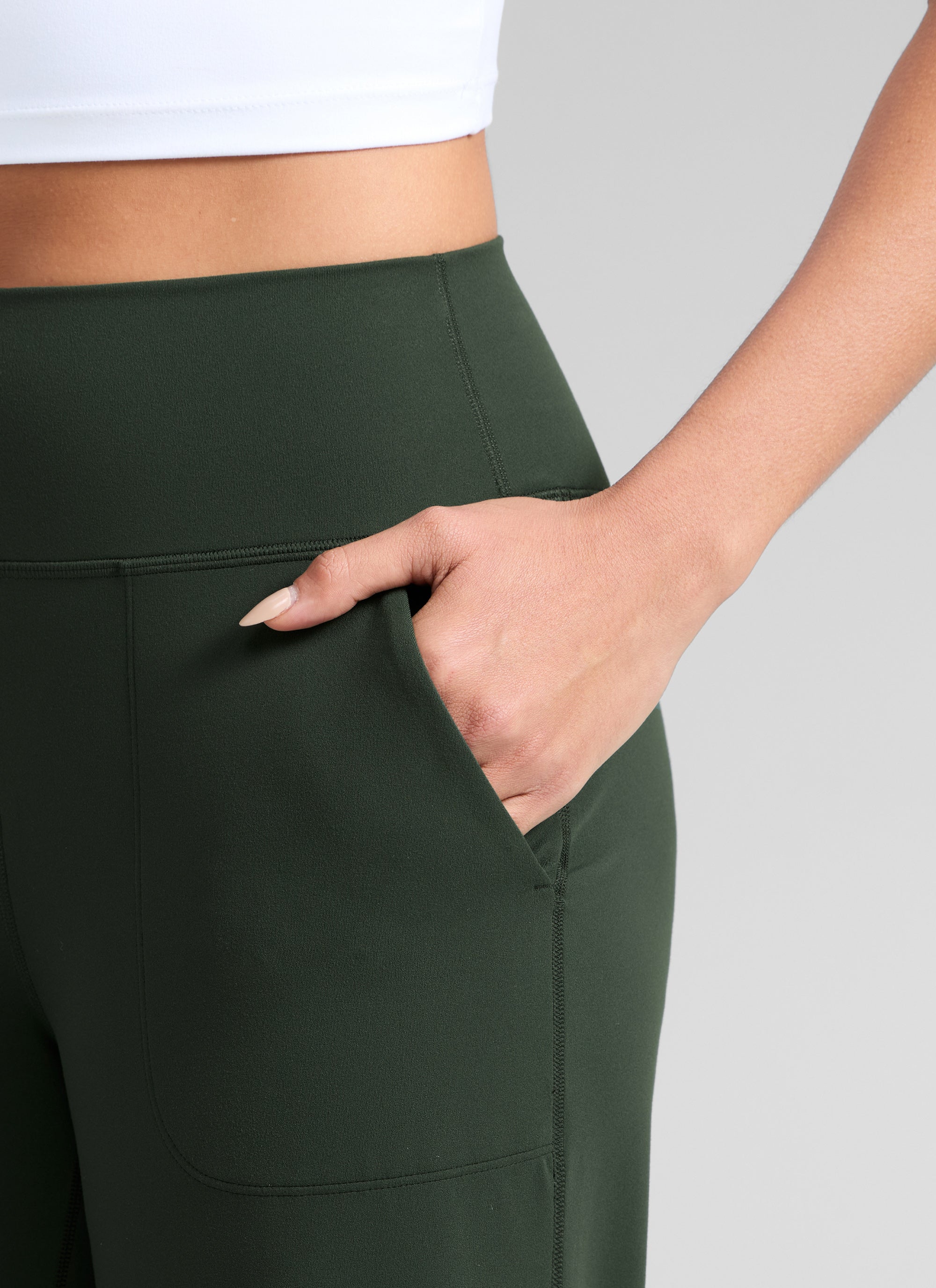 CRZ YOGA Damen Butterlift Weites Bein Hose mit Taschen - 74cm Legende Grün