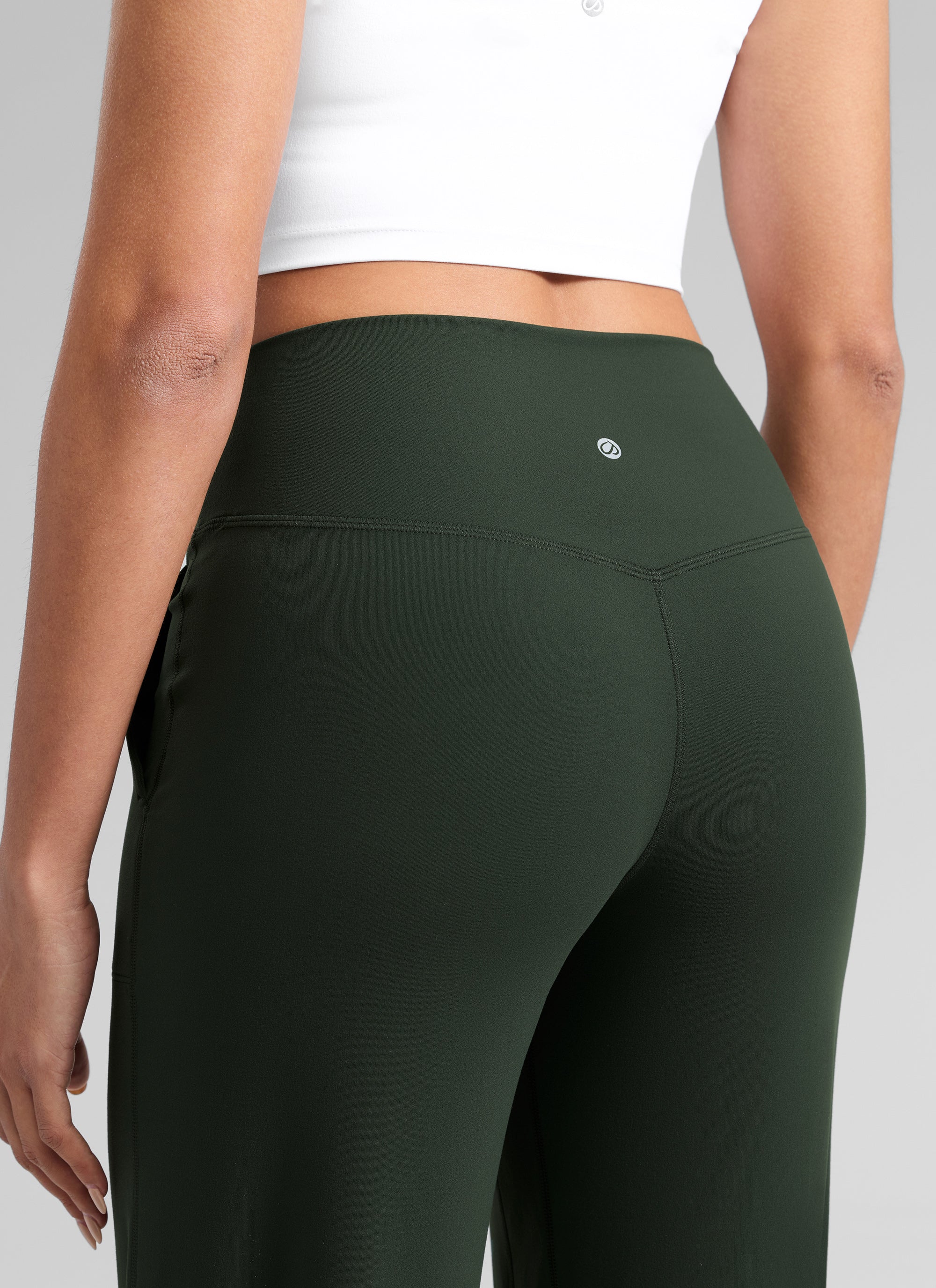 CRZ YOGA Damen Butterlift Weites Bein Hose mit Taschen - 74cm Legende Grün