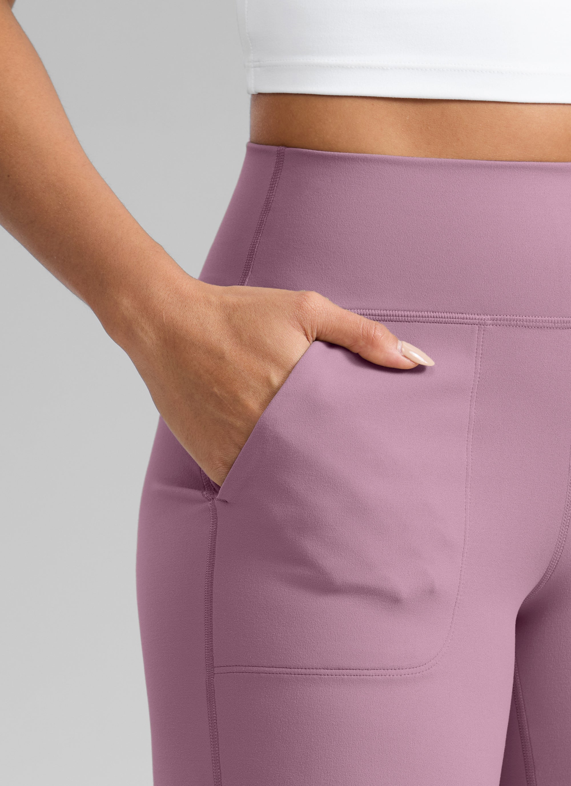 CRZ YOGA Damen Butterlift Weites Bein Hose mit Taschen - 79cm Lavendel Hell