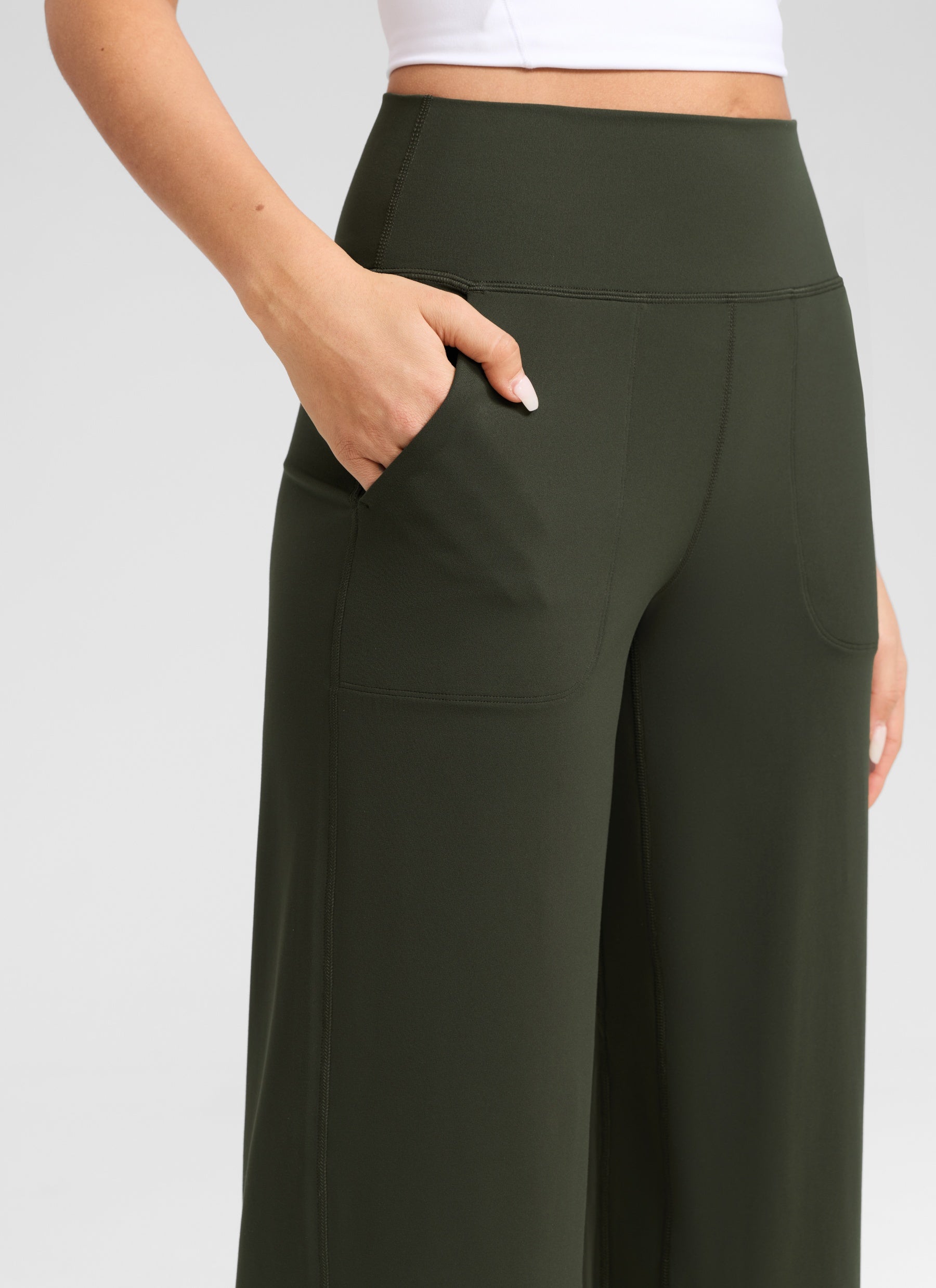 CRZ YOGA Damen Butterlift Weites Bein Hose mit Taschen - 79cm Olivgrün