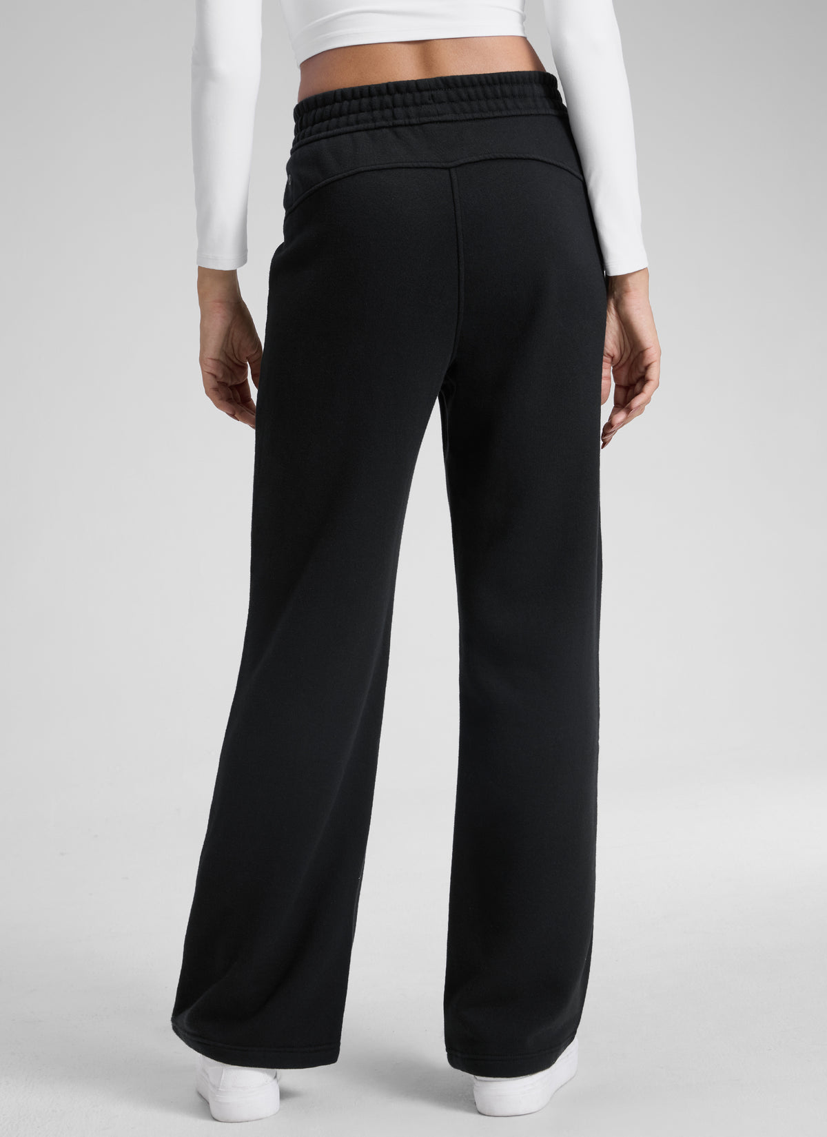 CRZ YOGA Damen Gefütterte Baumwolle Hose mit Taschen - 76 cm Schwarz @model_info:Jenna