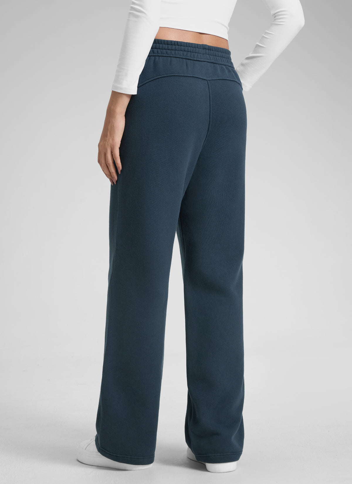 CRZ YOGA Damen Gefütterte Baumwolle Hose mit Taschen - 76 cm Tinte Blau @model_info:Jenna