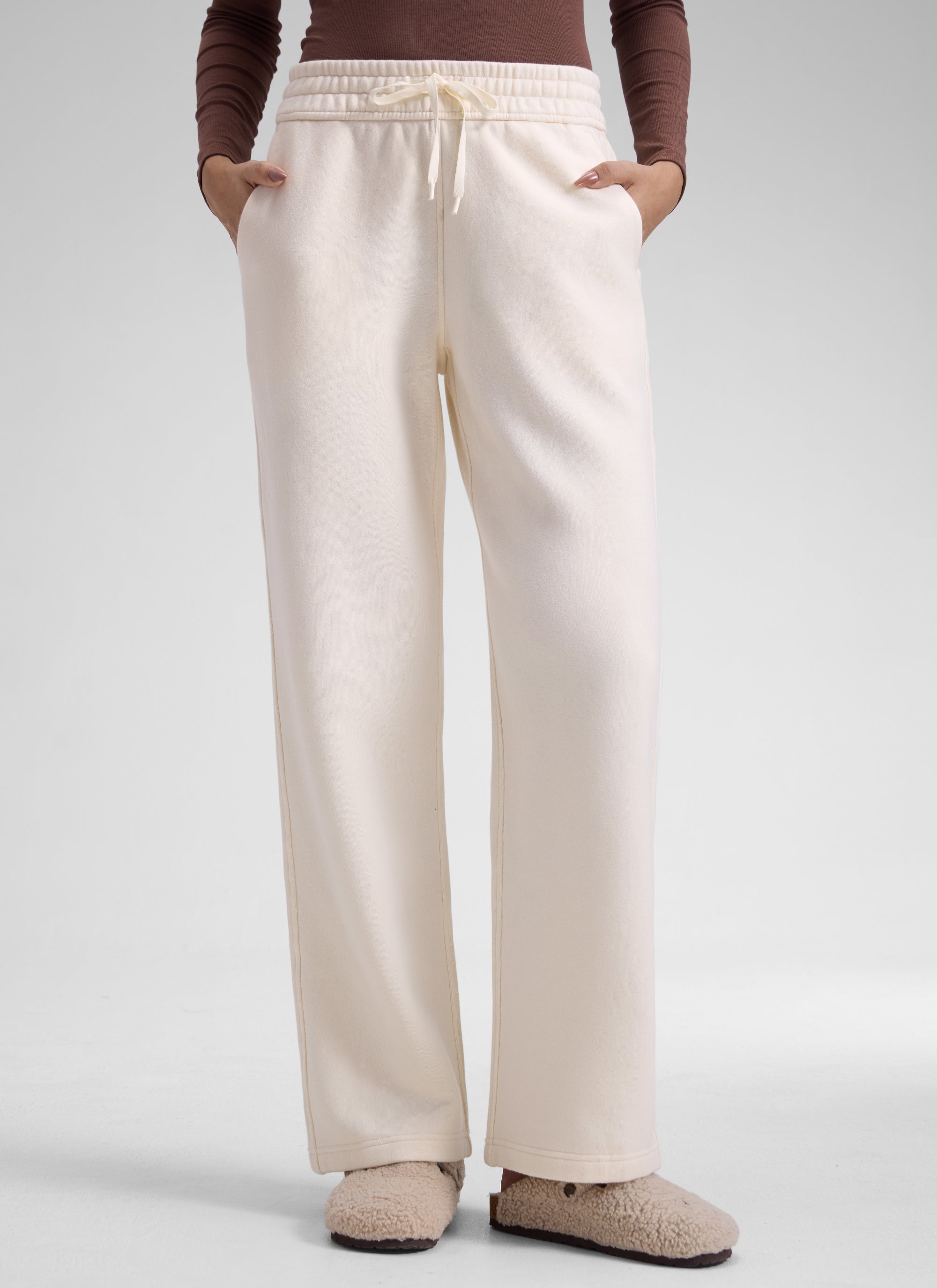 CRZ YOGA Damen Gefütterte Baumwolle Hose mit Taschen - 76 cm Weiße Aprikose @model_info:Jenna