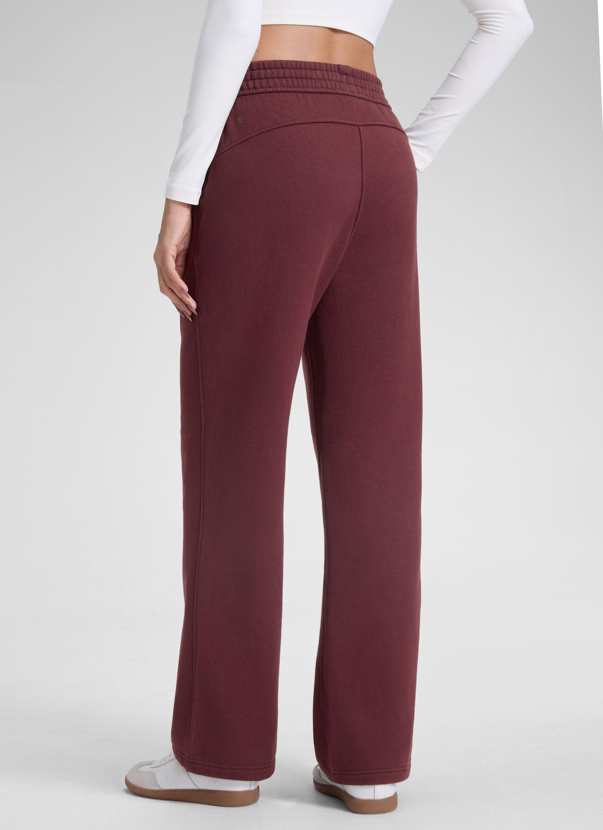 CRZ YOGA Damen Gefütterte Baumwolle Hose mit Taschen - 76 cm Dunkelrot @model_info:Jenna