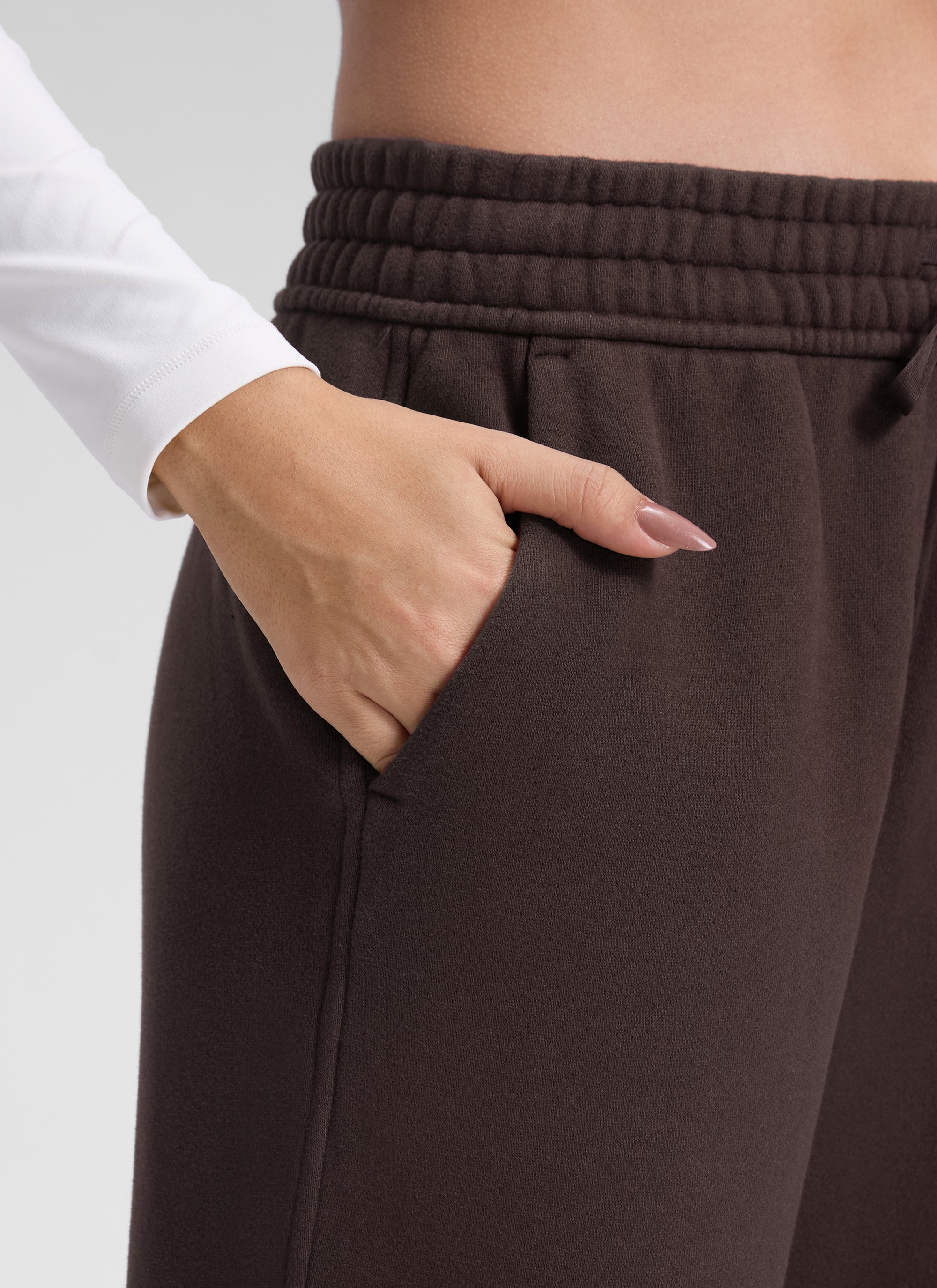 CRZ YOGA Damen Gefütterte Baumwolle Hose mit Taschen - 76 cm Heißes Fudge-Brown @model_info:Jenna