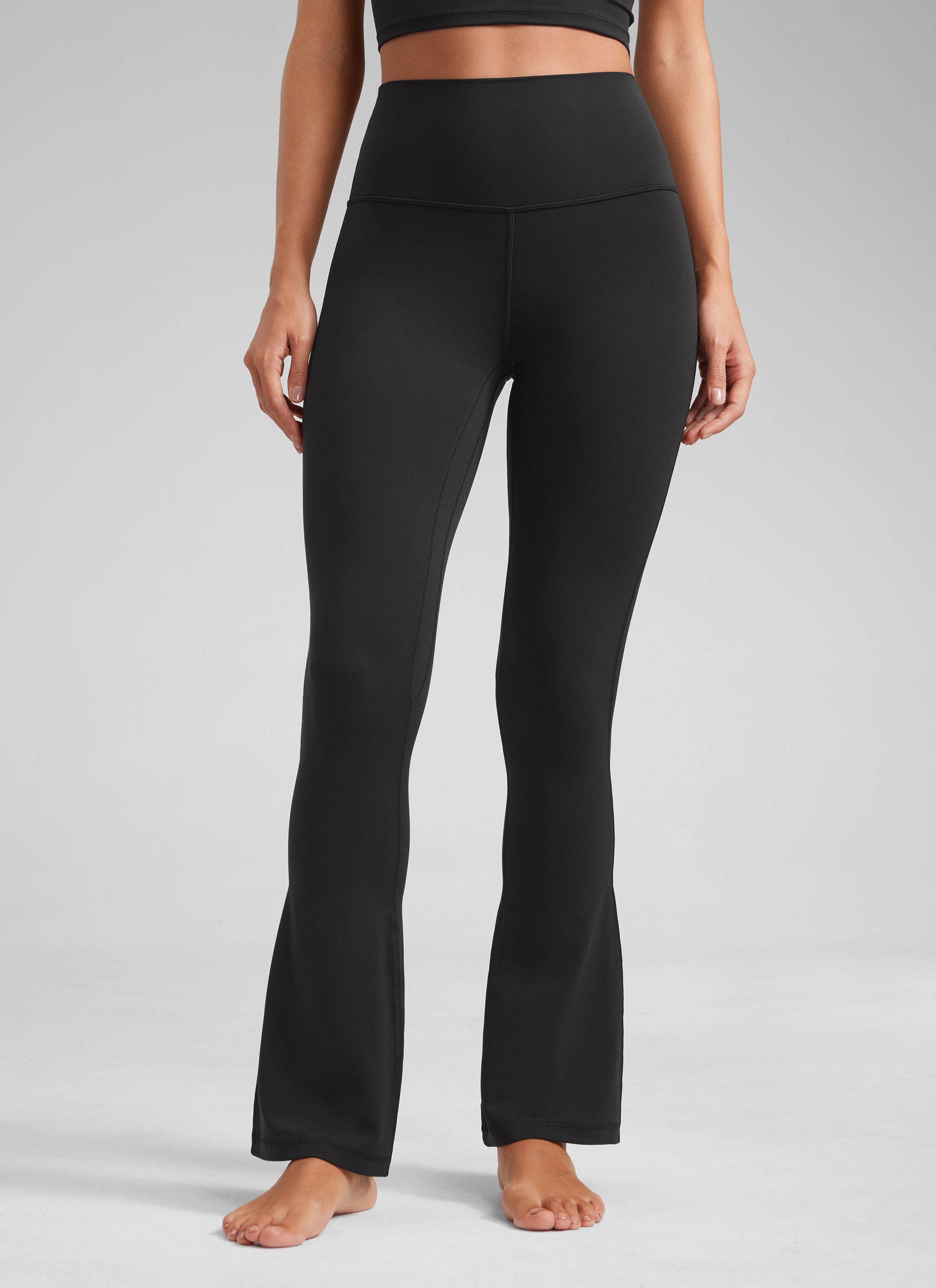 CRZ YOGA Damen Butterluxe Hohe Taille Mini Flared Leggings - 76 cm Schwarz