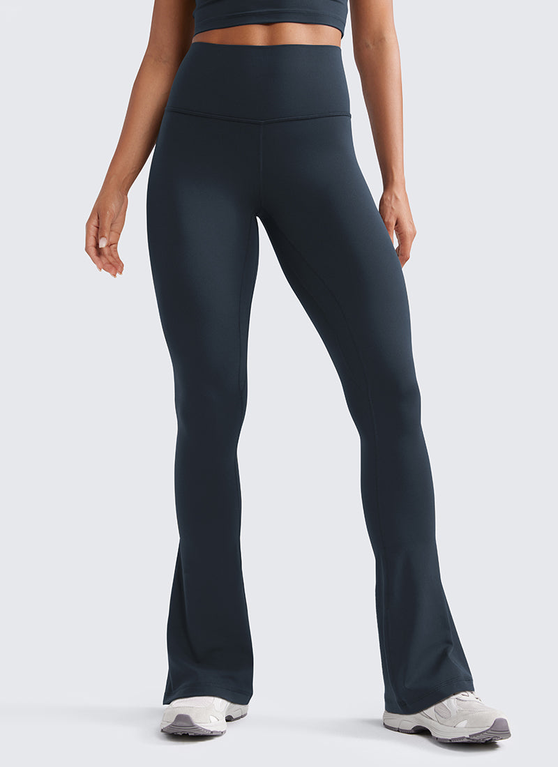 CRZ YOGA Damen Butterluxe Hohe Taille Mini Flared Leggings - 80 cm Echte Marine