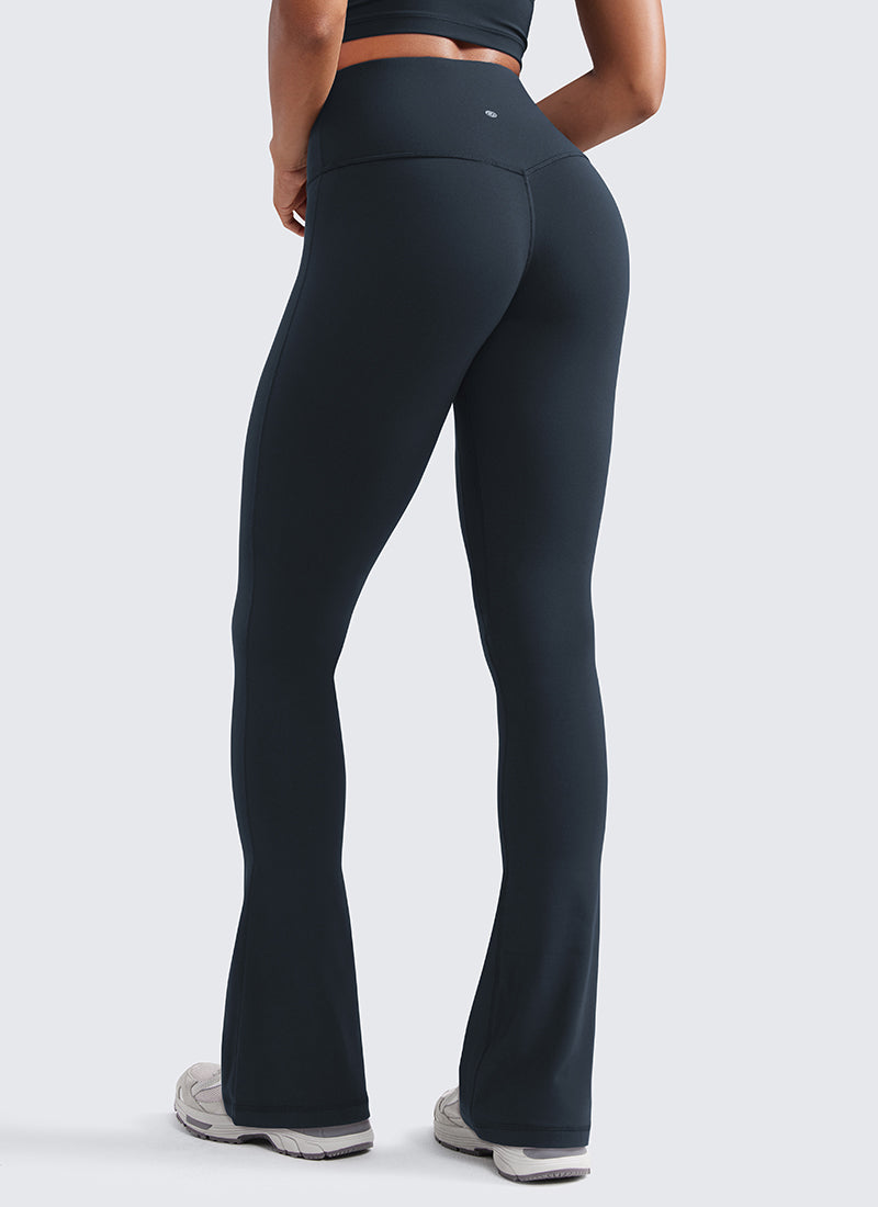 CRZ YOGA Damen Butterluxe Hohe Taille Mini Flared Leggings - 80 cm Echte Marine