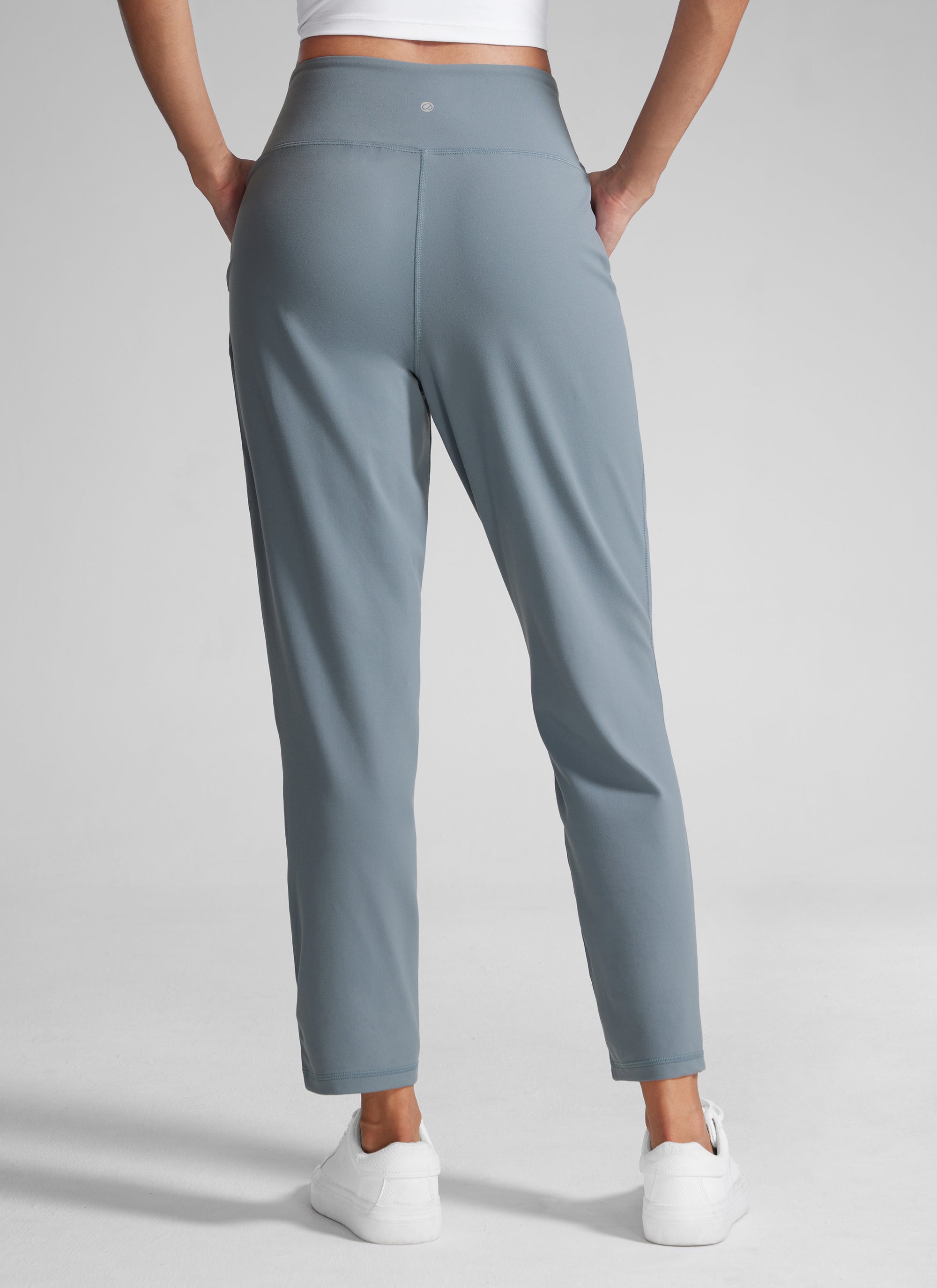 CRZ YOGA Damen Butterlift Konisch Zulaufend Plissee 7/8 Hosen Belgisches Blau