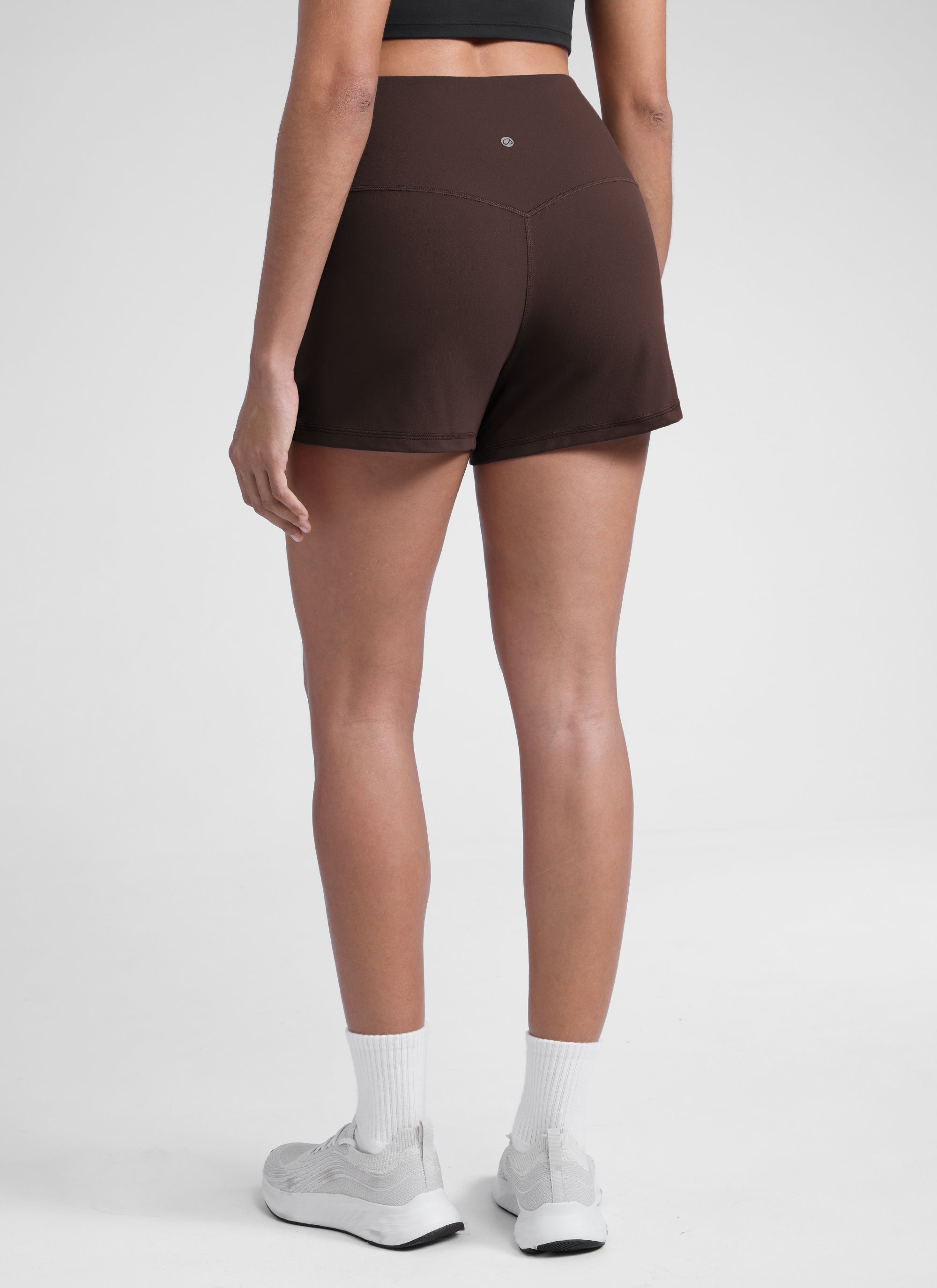 CRZ YOGA Damen Butterlift Shorts mit Taschen ohne Liner - 8 cm Heißes Fudge-Brown