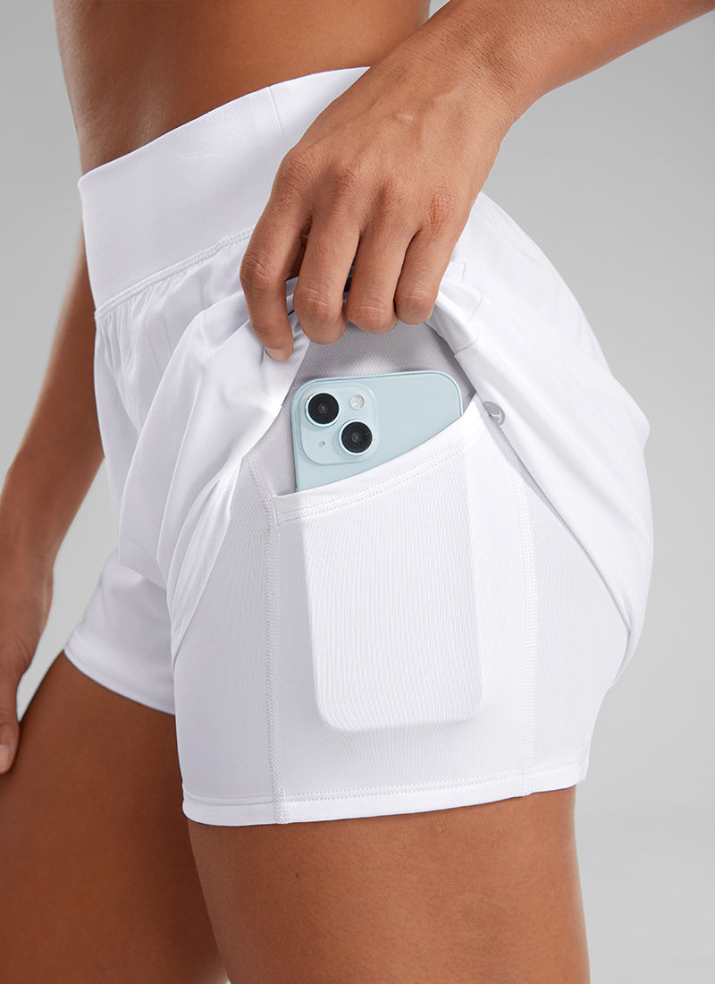 CRZ YOGA Damen 2 in 1 Laufshorts mit Reißverschlusstaschen - 8 cm Weiss