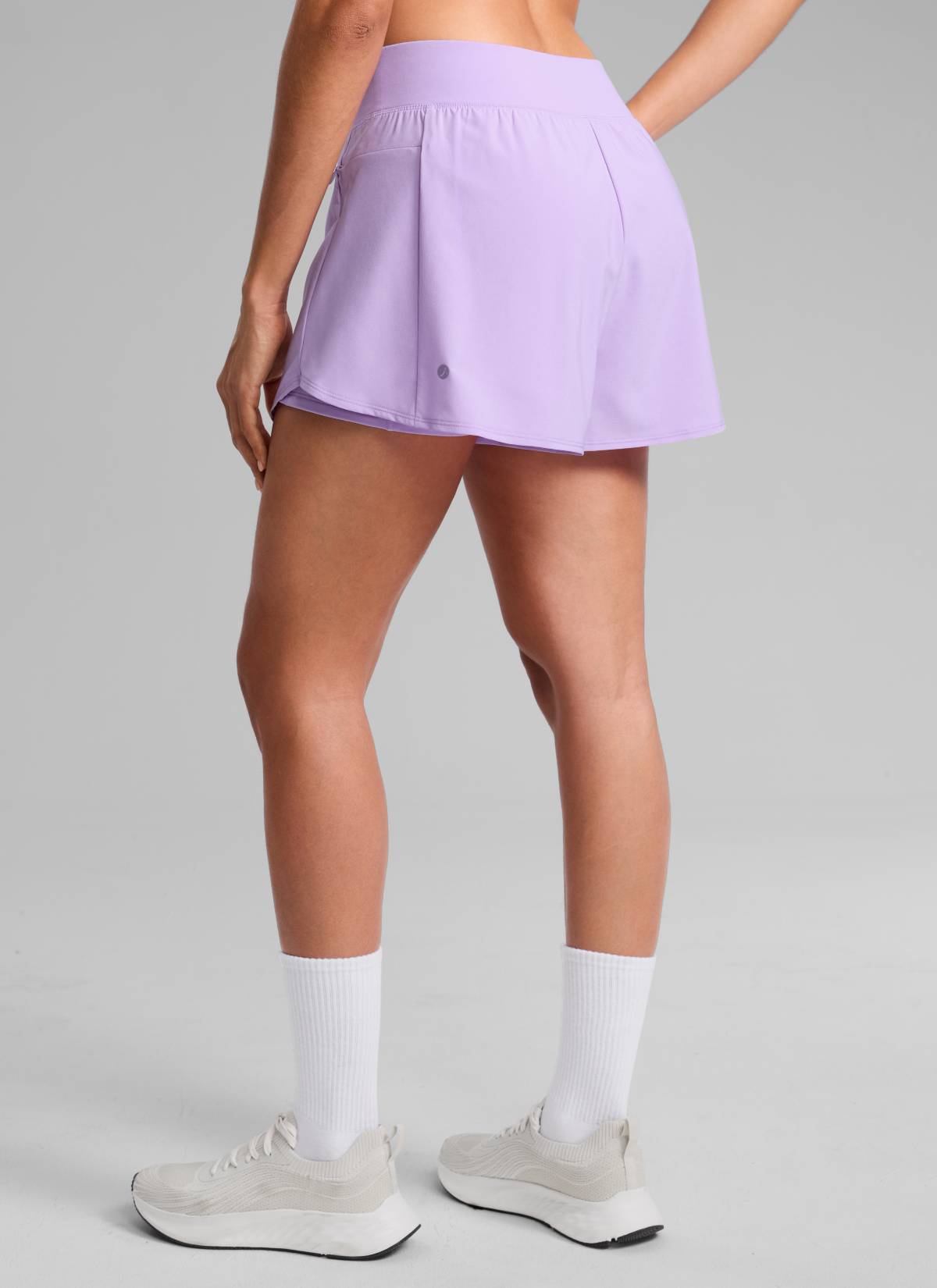 CRZ YOGA Damen 2 in 1 Laufshorts mit Reißverschlusstaschen - 8 cm Flieder