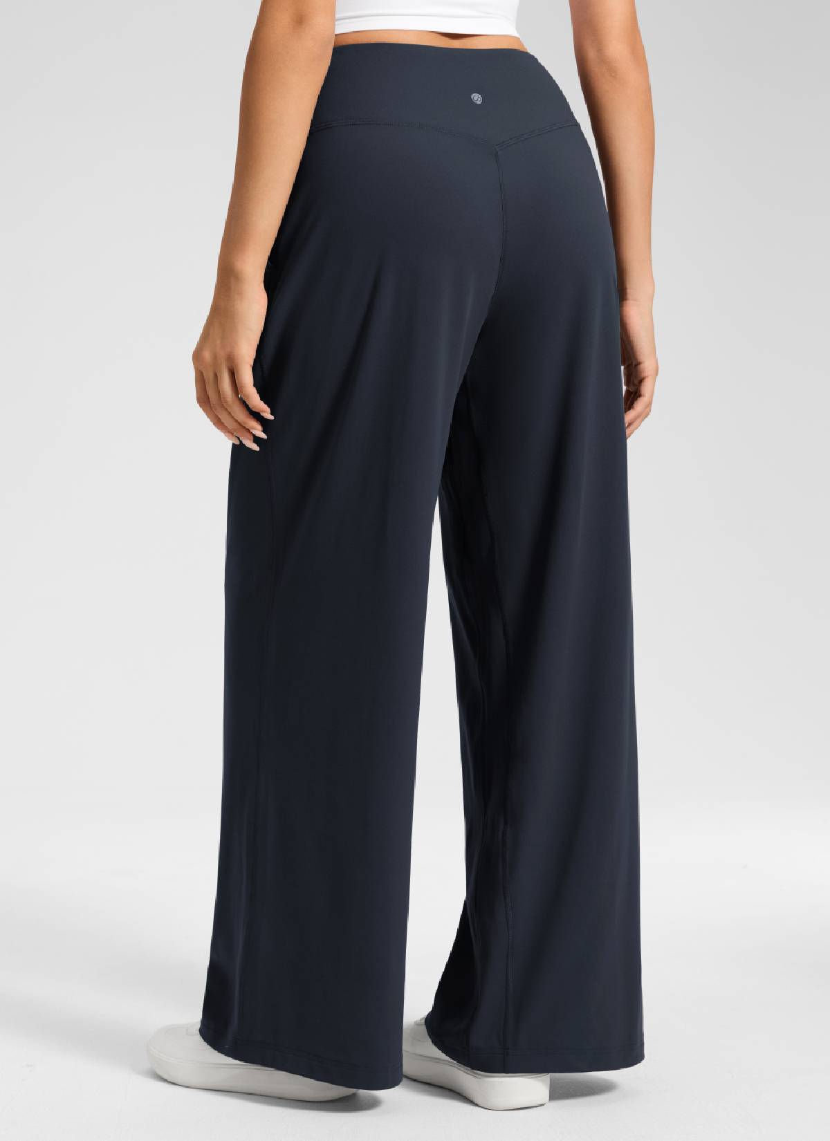 CRZ YOGA Damen Butterluxe Palazzo Hose mit Taschen und Falten - 76cm Echte Marine