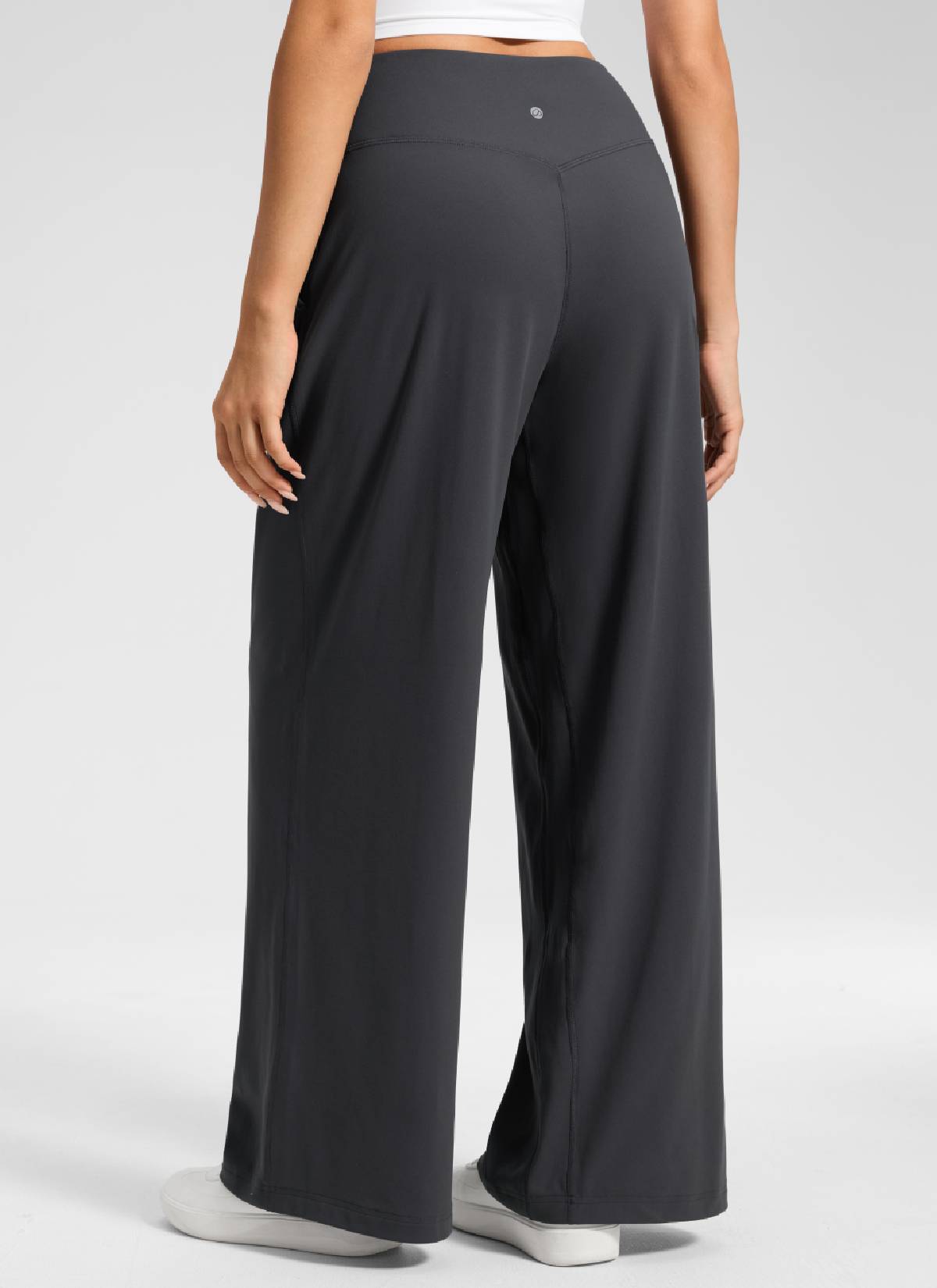 CRZ YOGA Damen Butterluxe Palazzo Hose mit Taschen und Falten - 76cm Mysteriöses Grau