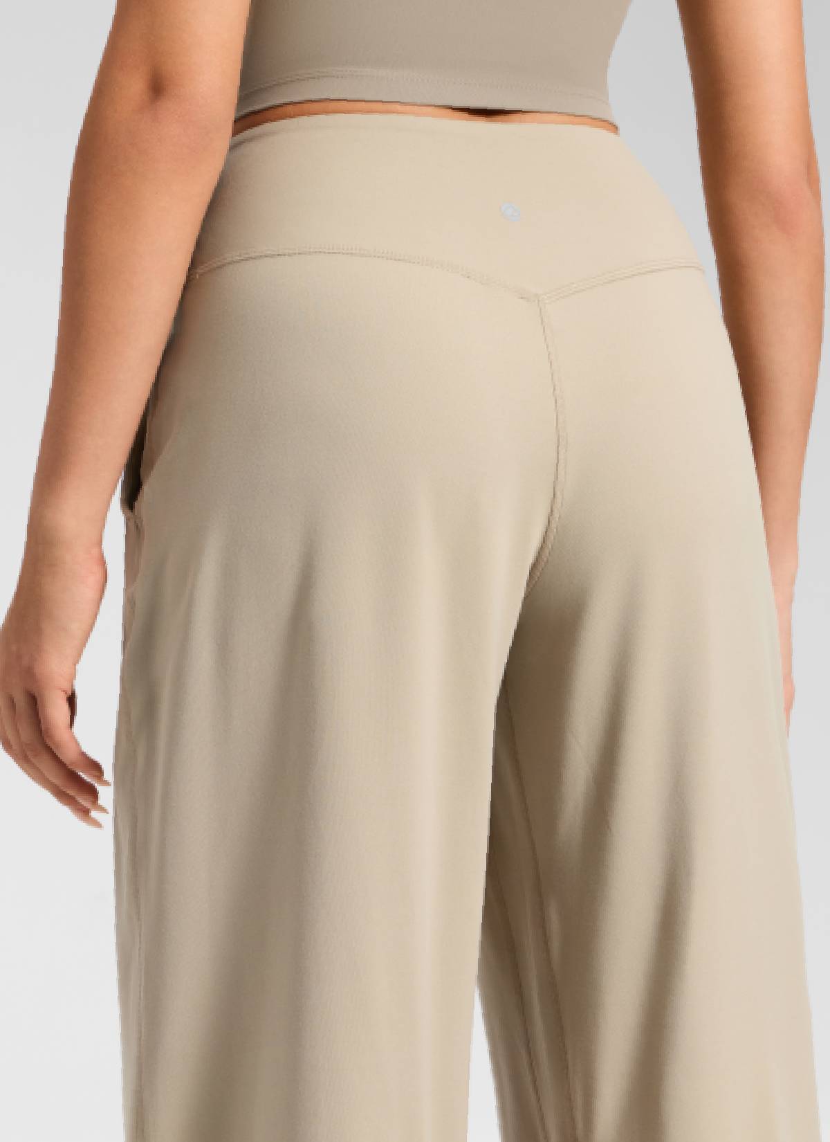 CRZ YOGA Damen Butterluxe Palazzo Hose mit Taschen und Falten - 76cm Eiche