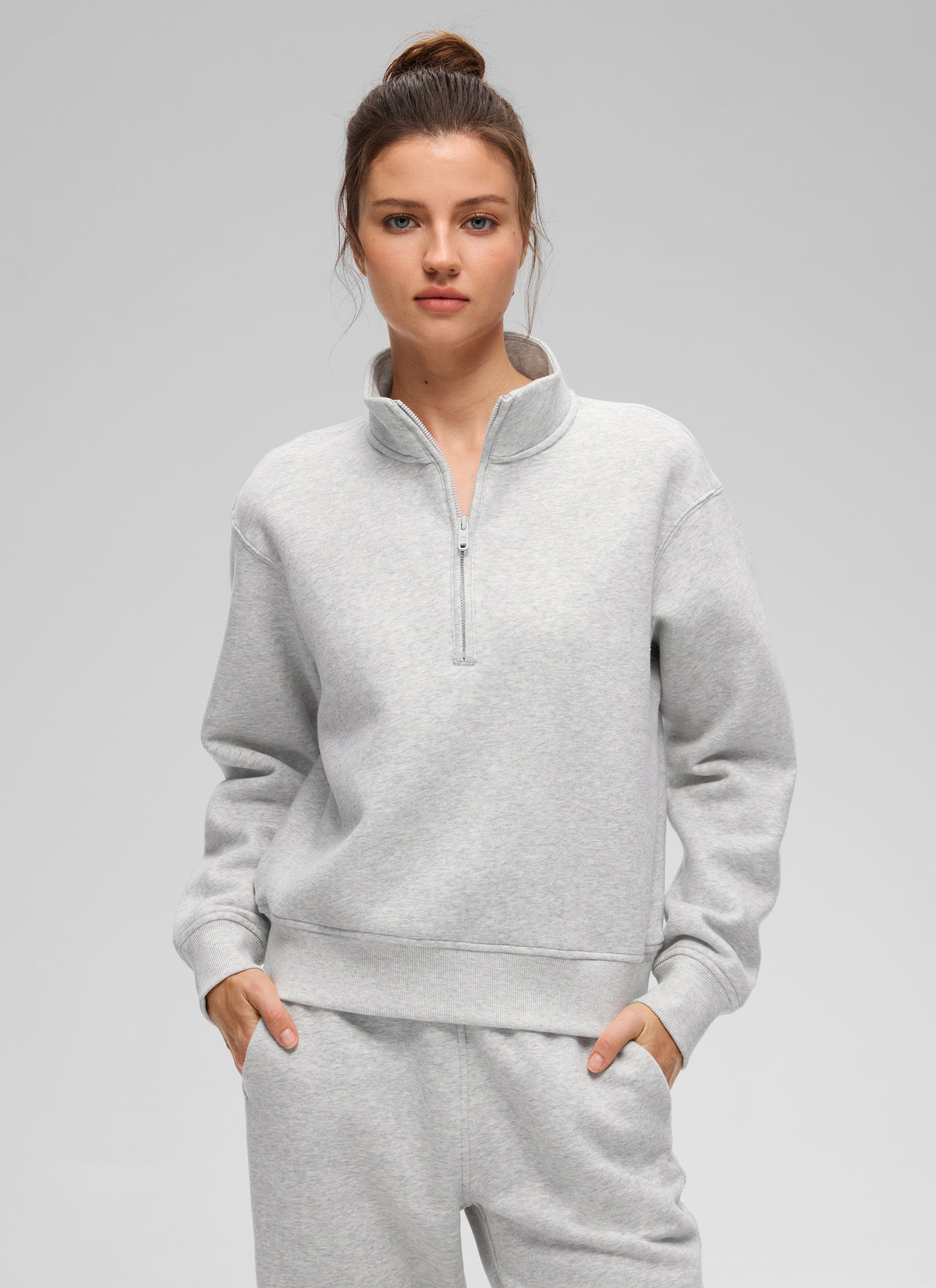 CRZ YOGA Damen Fleece Gefüttert Halber Reißverschluss Sweatshirt Taubengraues Heidekraut @model_info:Kerr