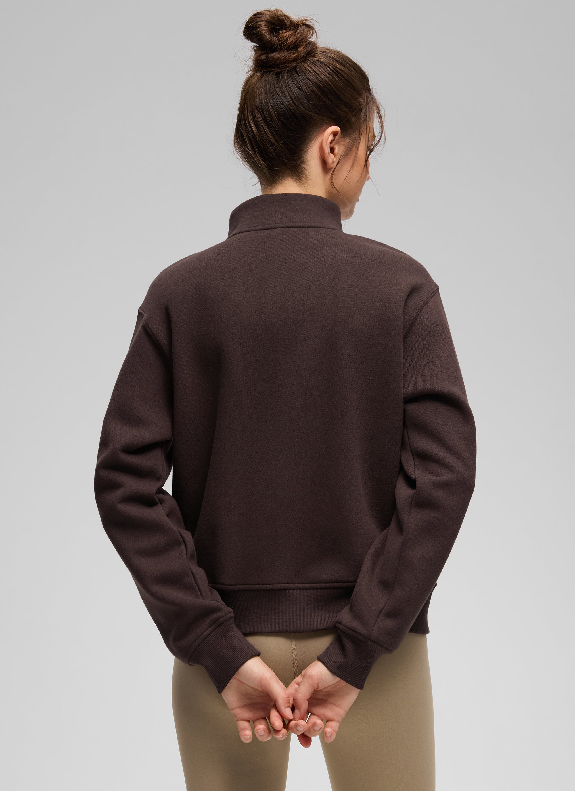 CRZ YOGA Damen Fleece Gefüttert Halber Reißverschluss Sweatshirt Heißes Fudge-Brown @model_info:Kerr